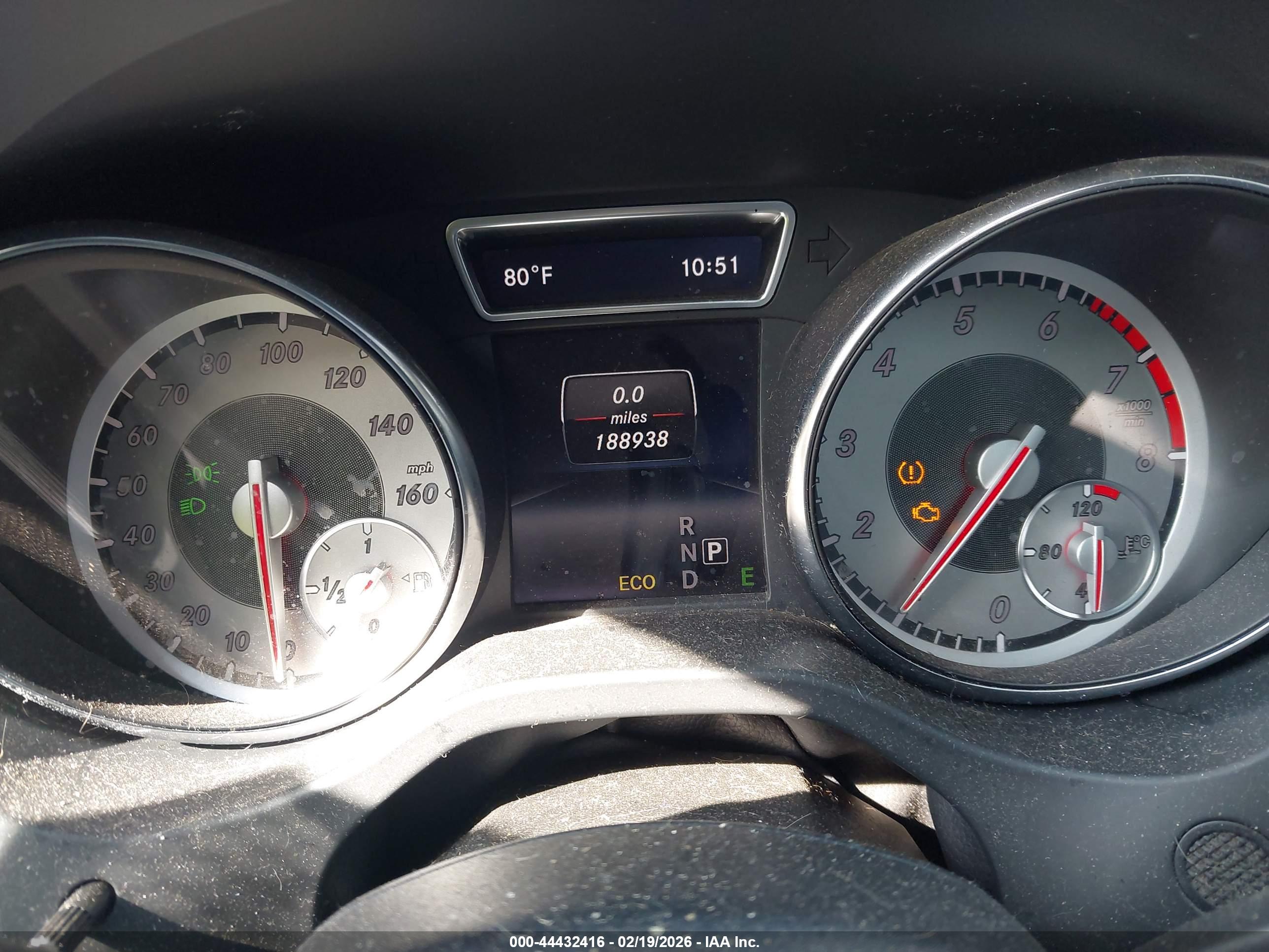 MERCEDES-BENZ CLA image 7