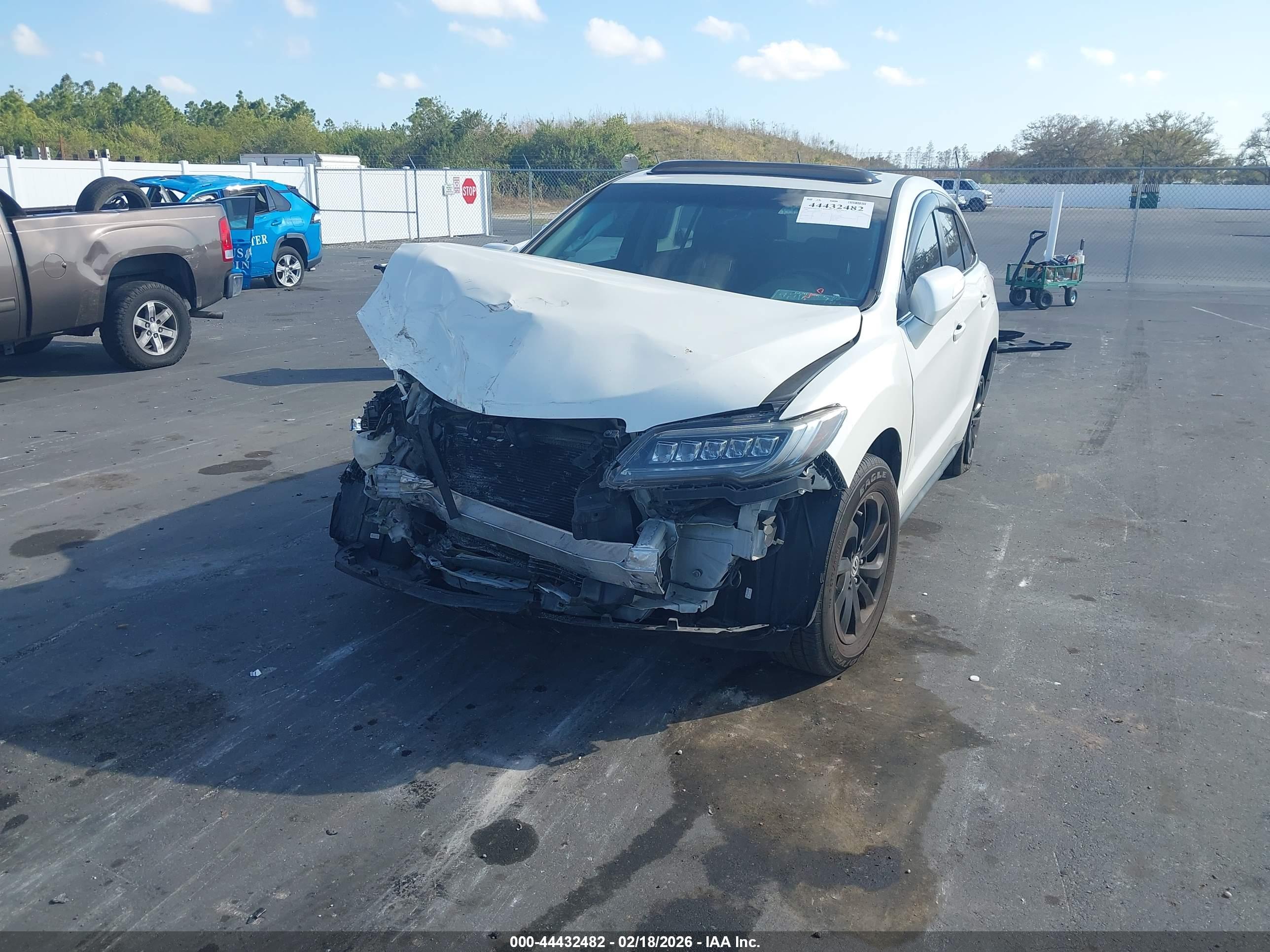 ACURA RDX image 2