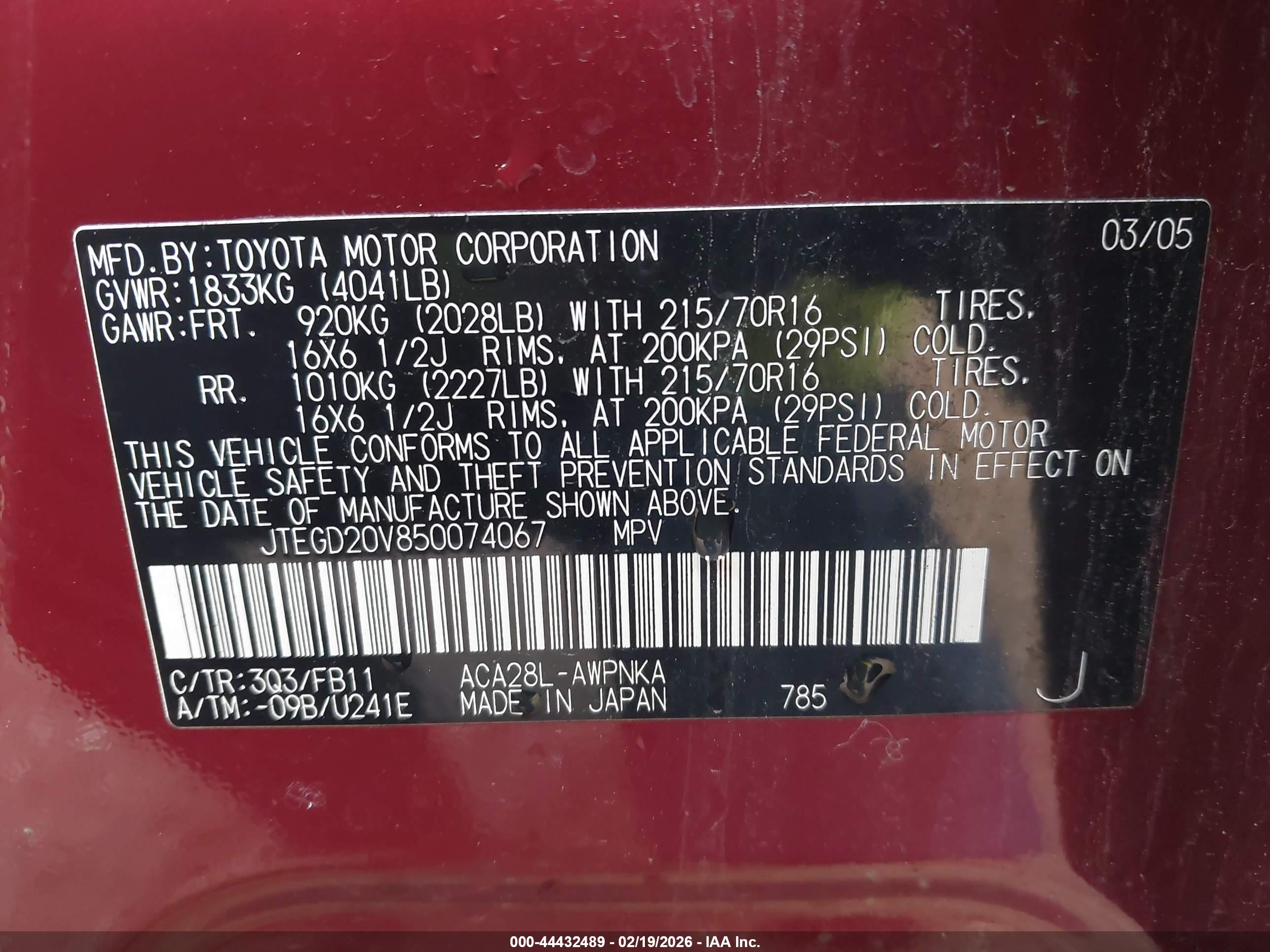TOYOTA RAV4 image 9