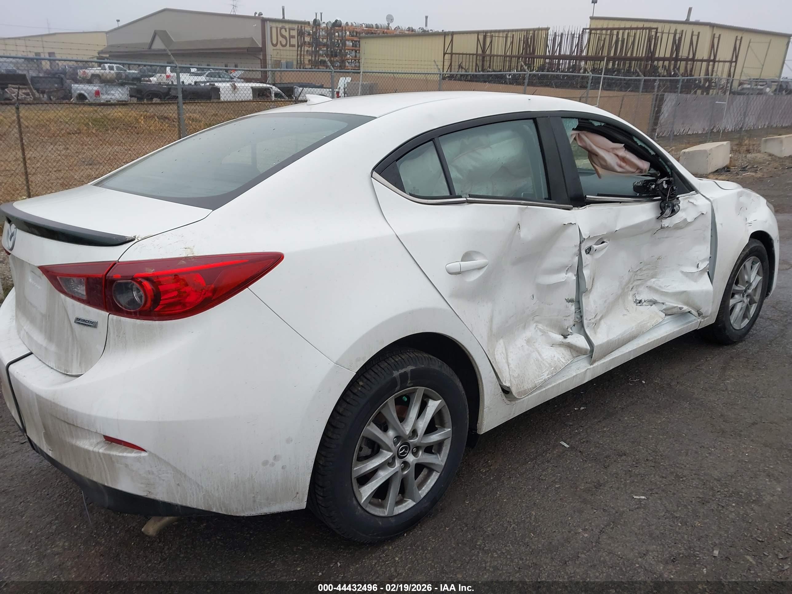 MAZDA MAZDA3 image 6
