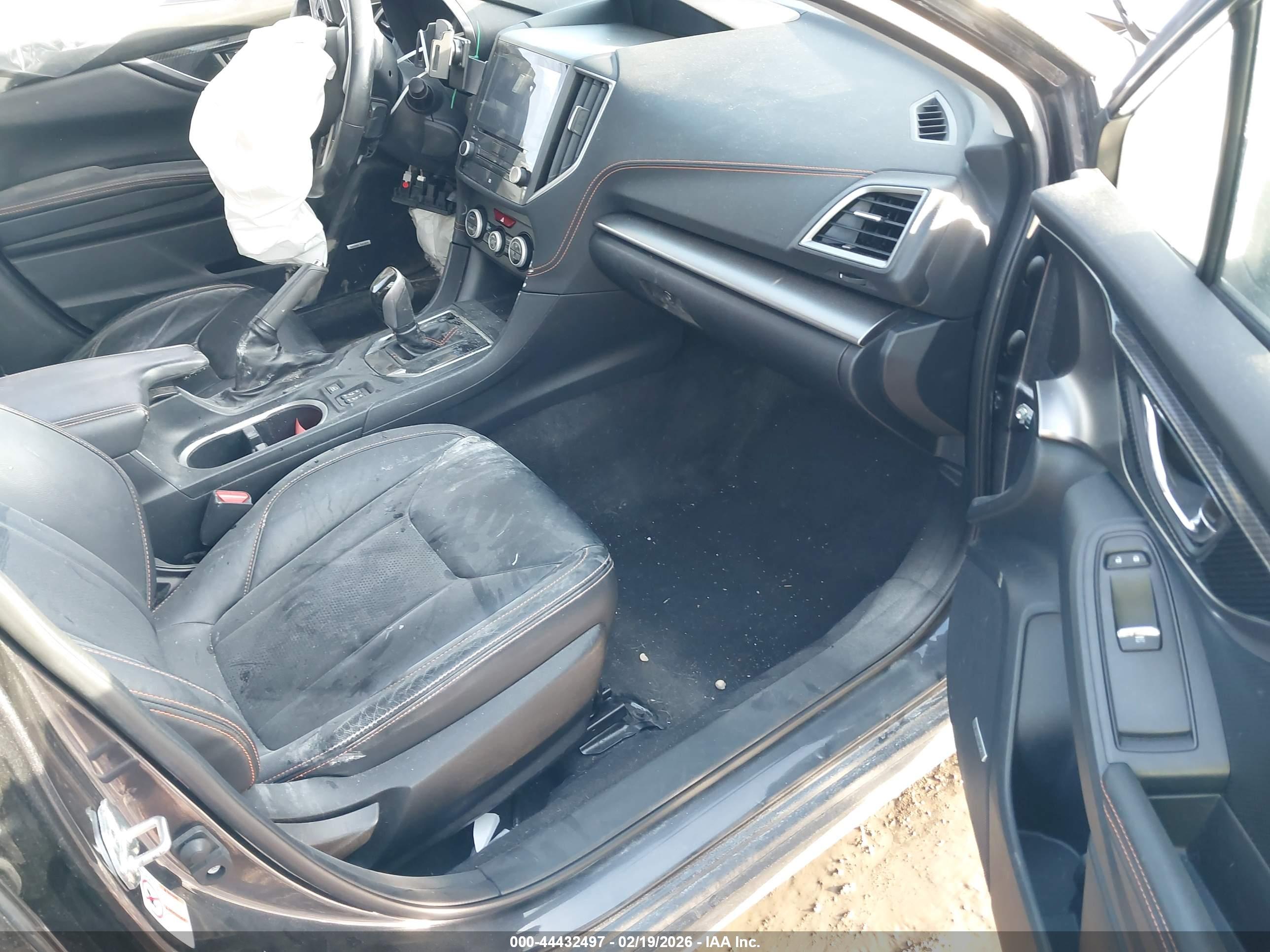 SUBARU CROSSTREK image 5