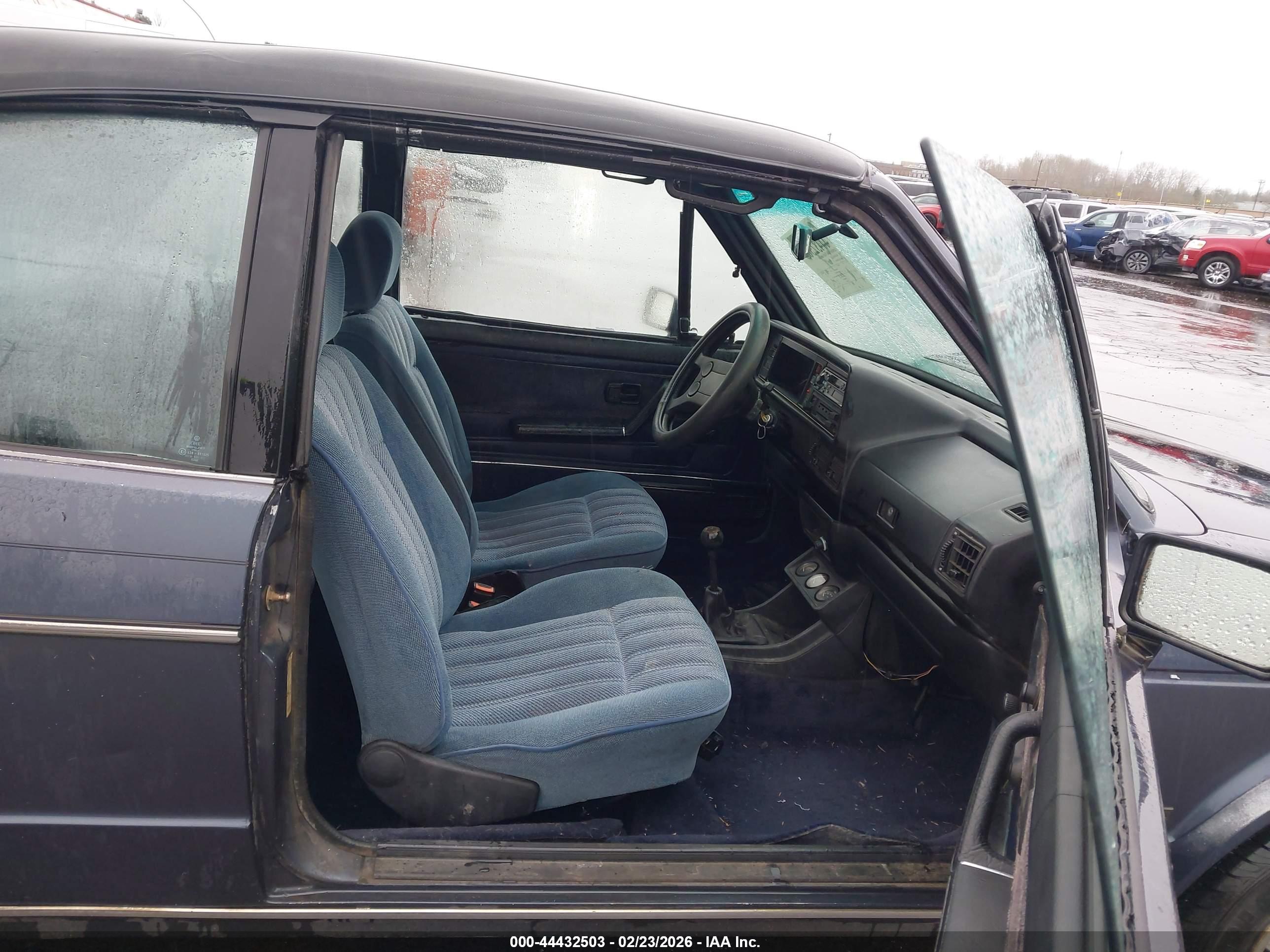 VOLKSWAGEN GOLF image 5