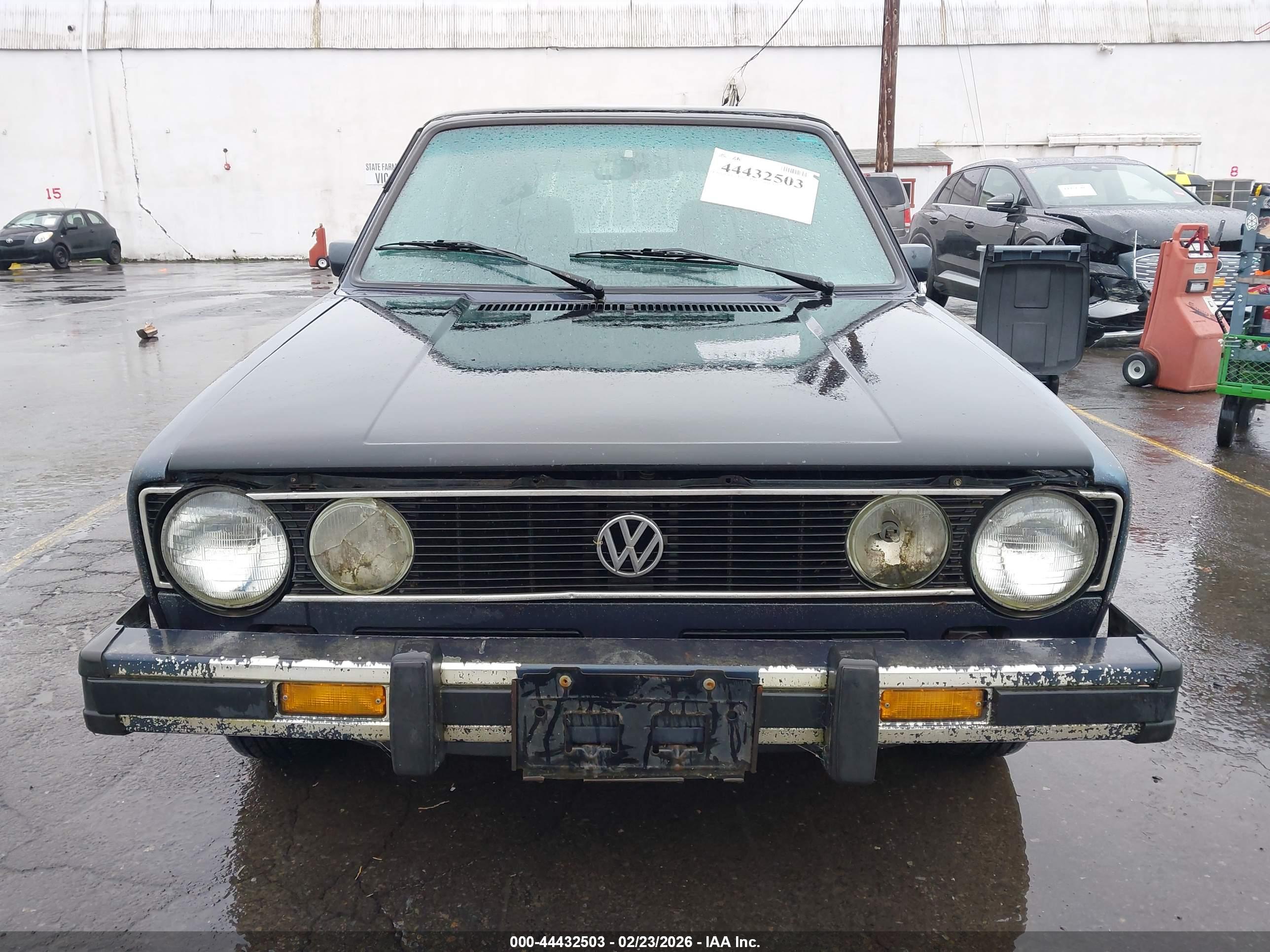 VOLKSWAGEN GOLF image 6