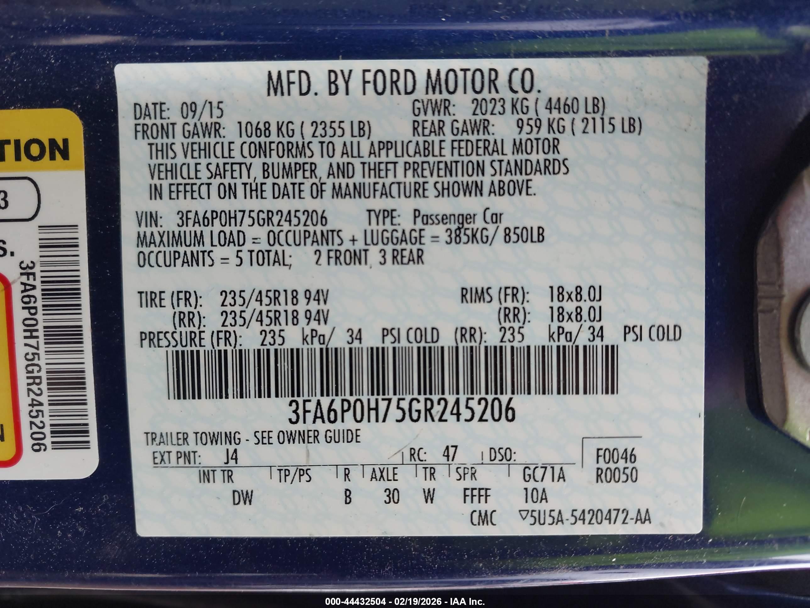 FORD FUSION image 9