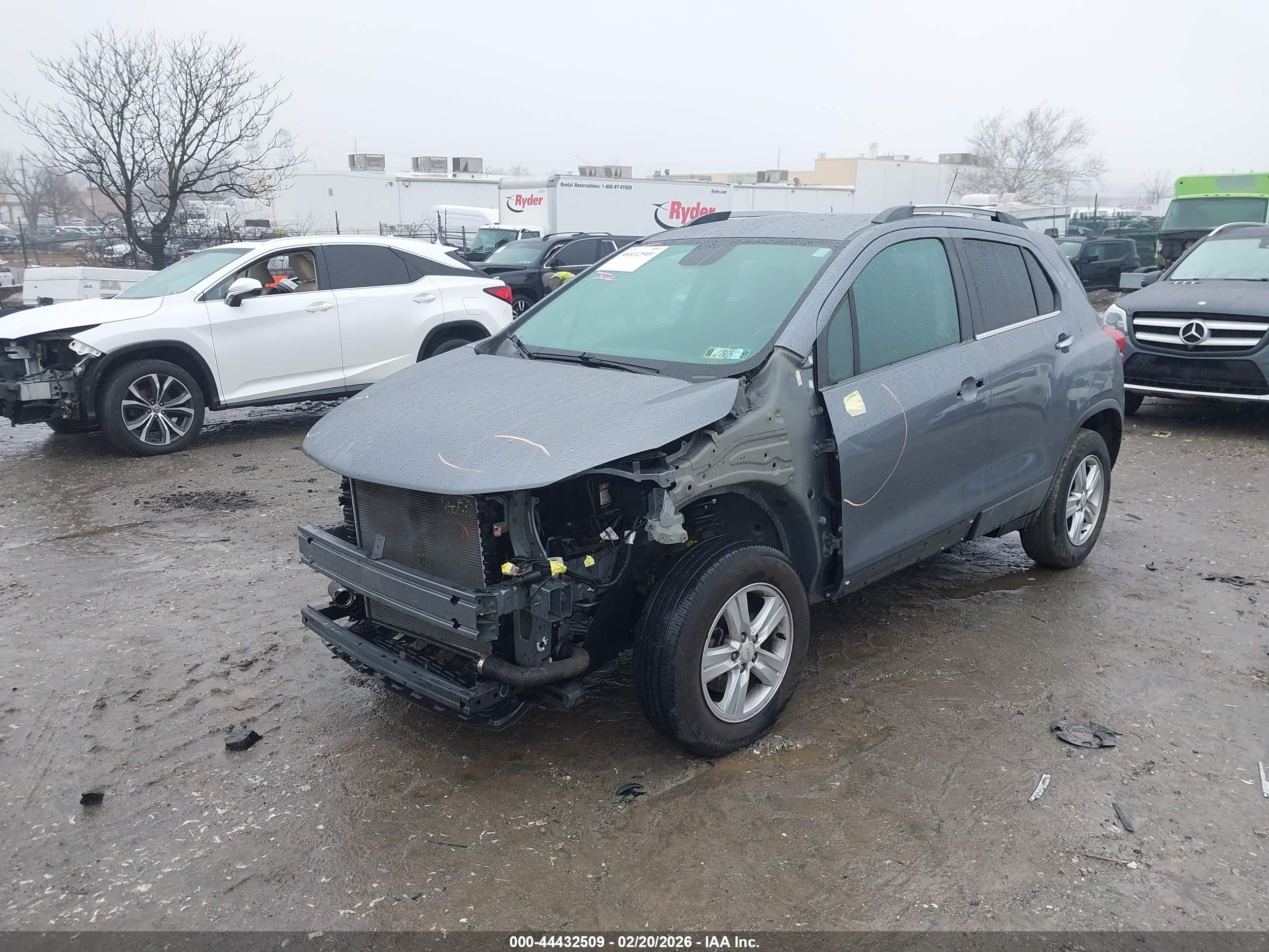 CHEVROLET TRAX image 6