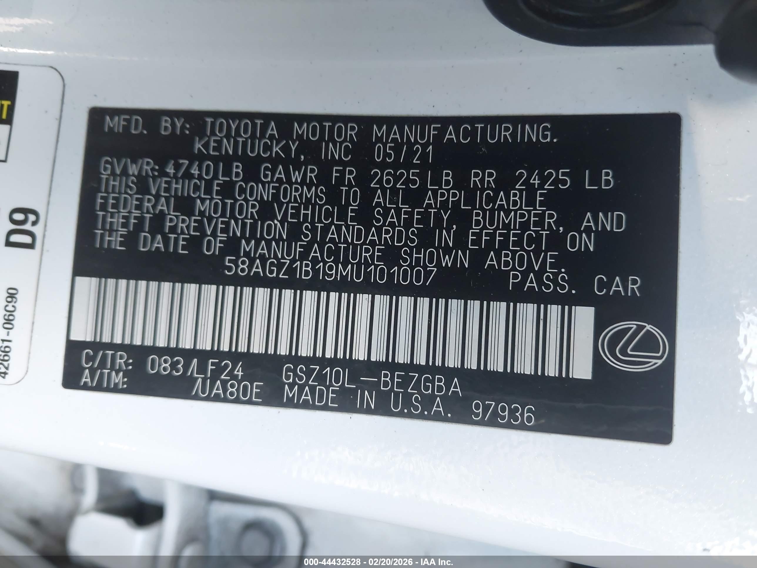 LEXUS ES image 9