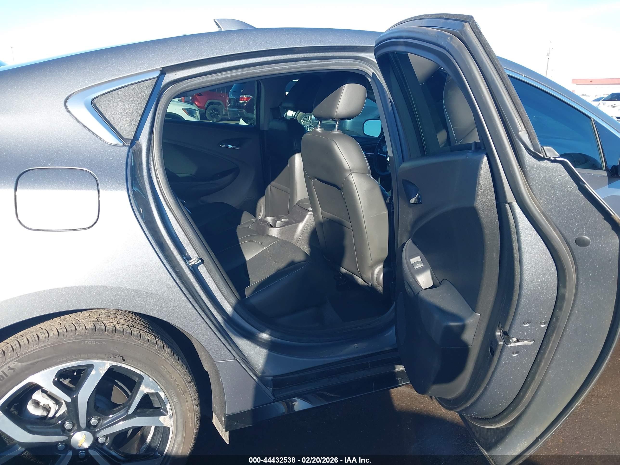 CHEVROLET VOLT image 8