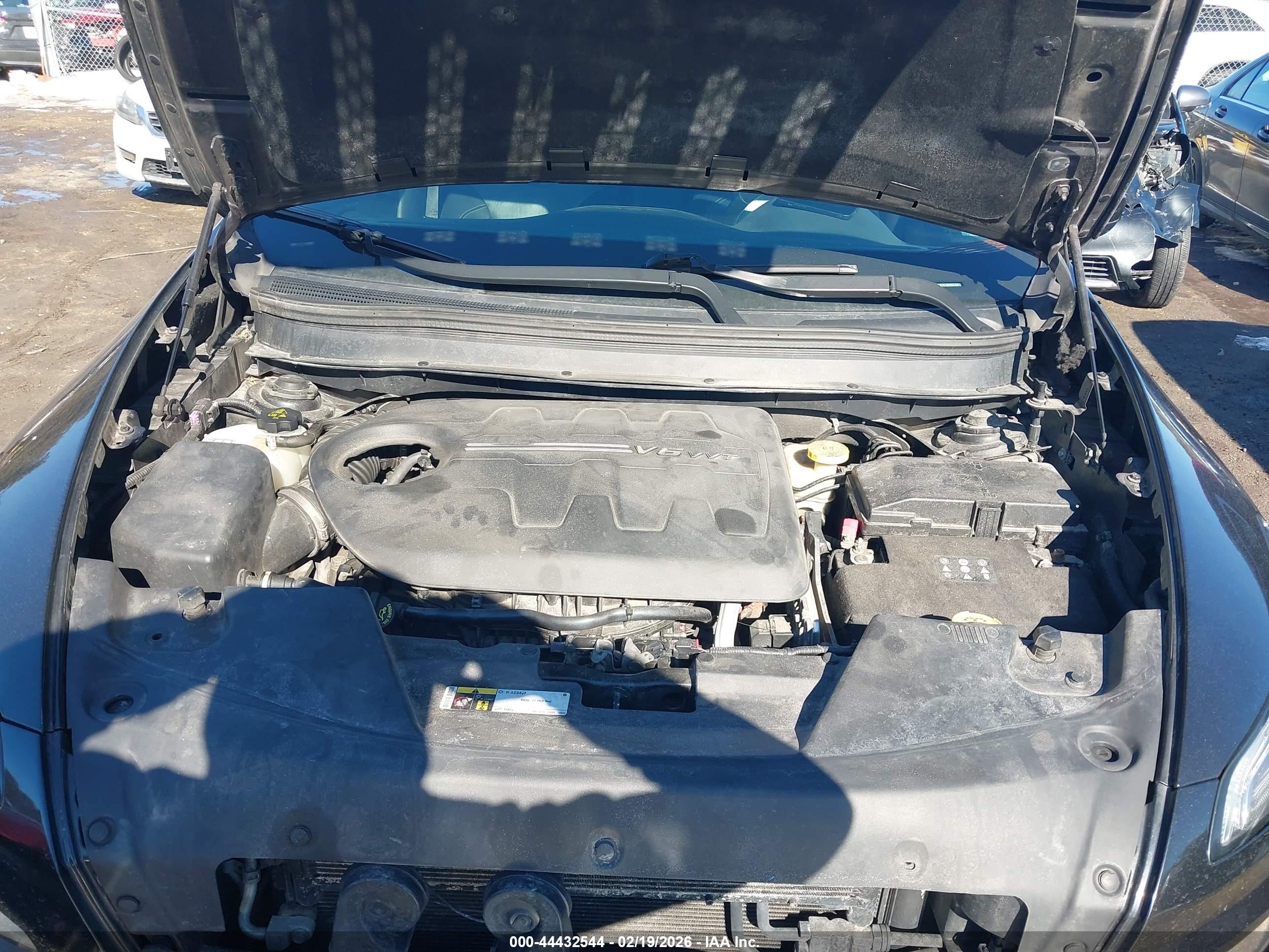 JEEP CHEROKEE image 10