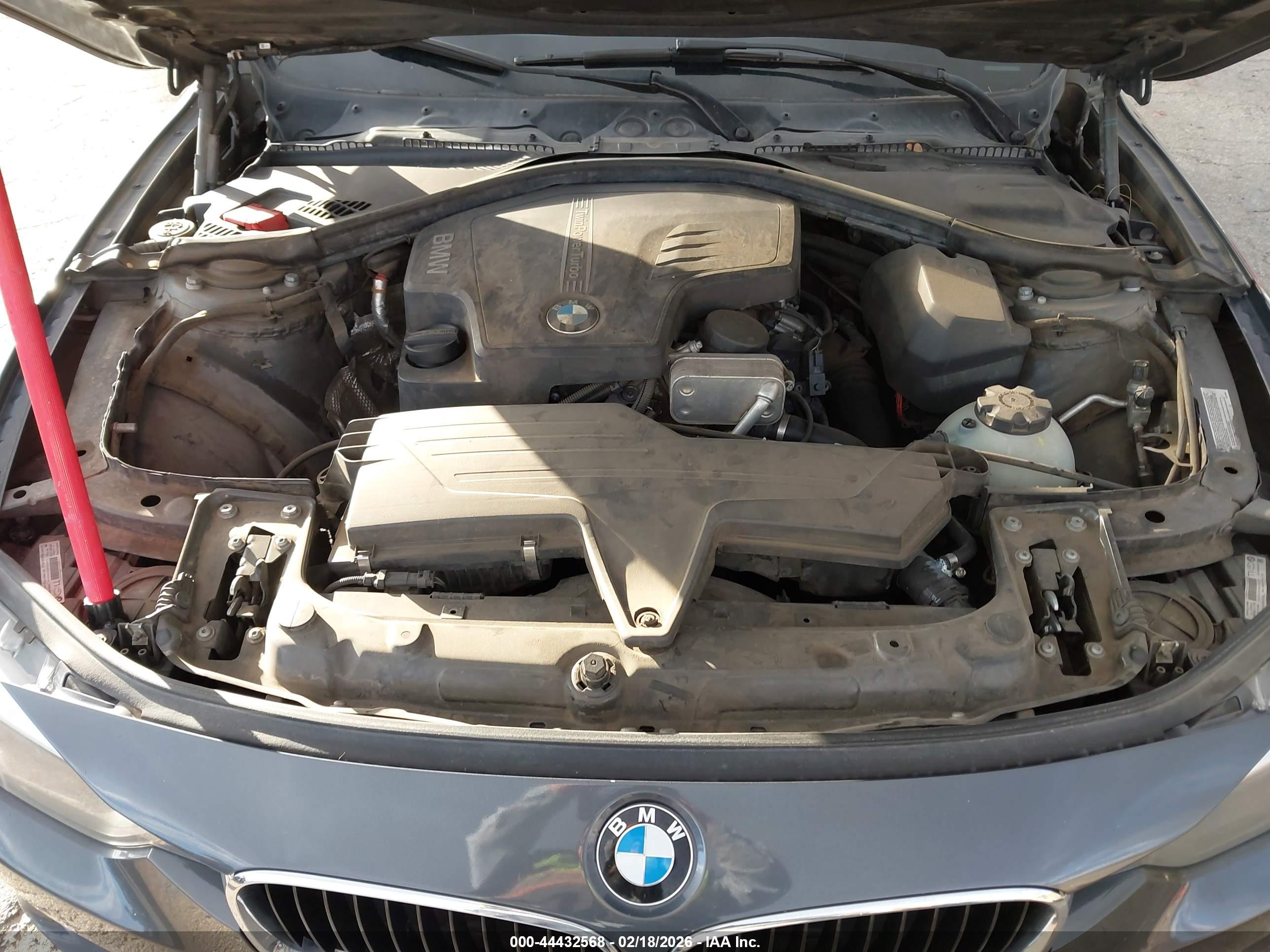 BMW 328I image 10