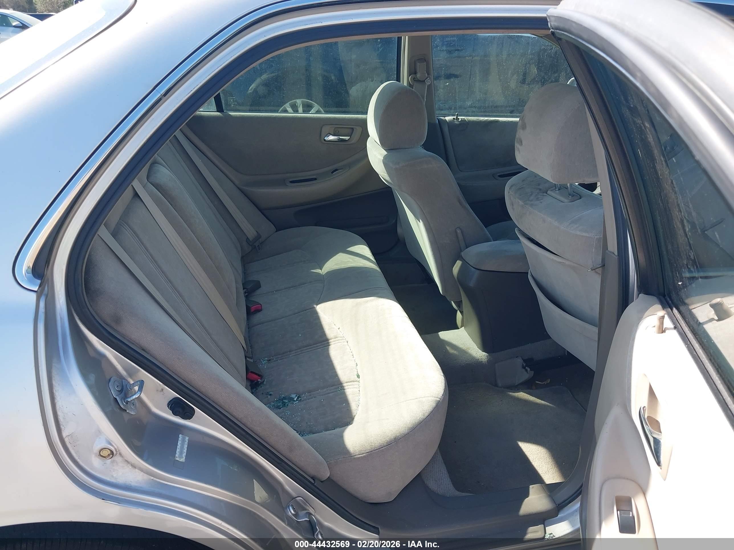 HONDA ACCORD image 8