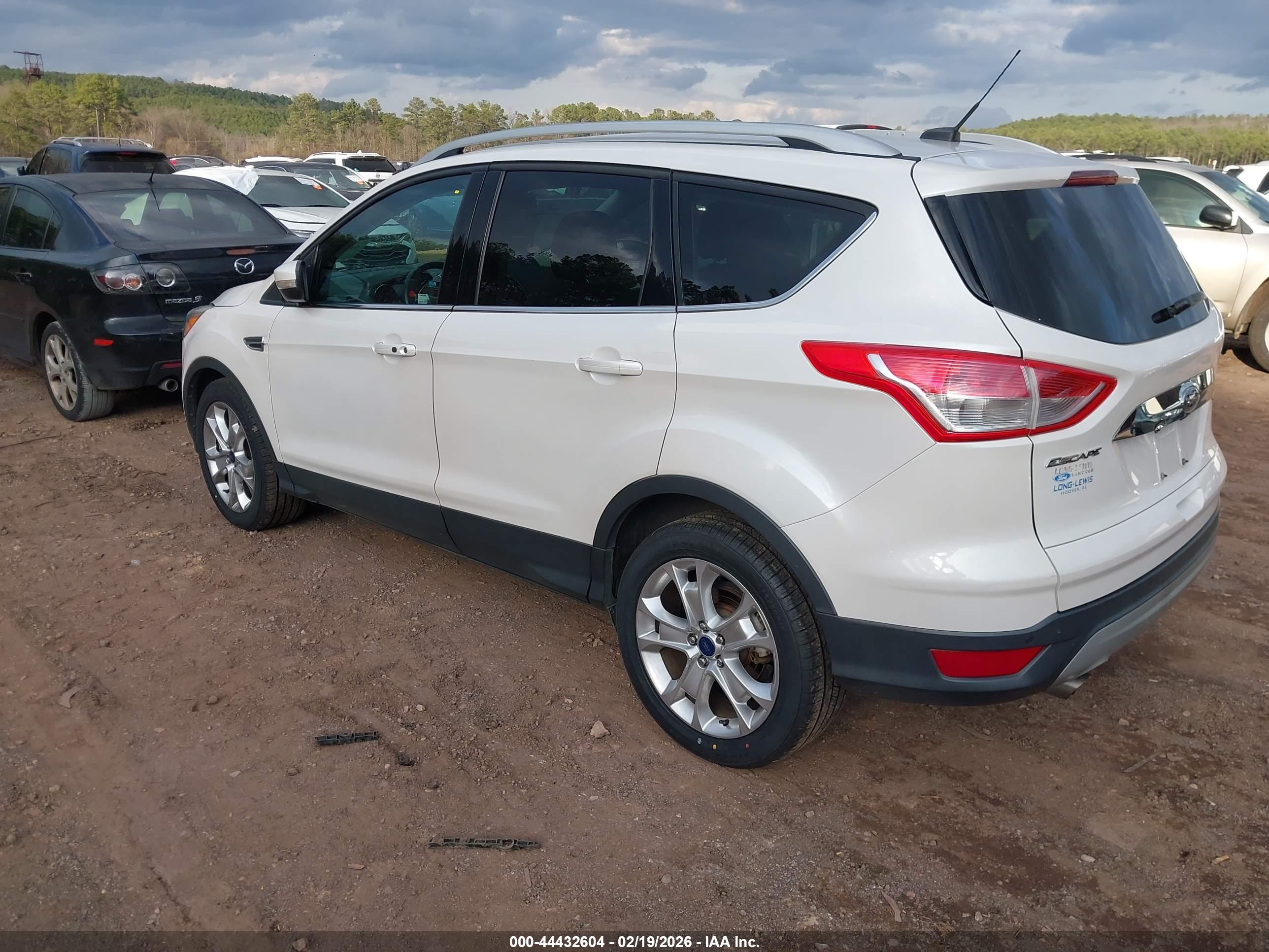 FORD ESCAPE image 3