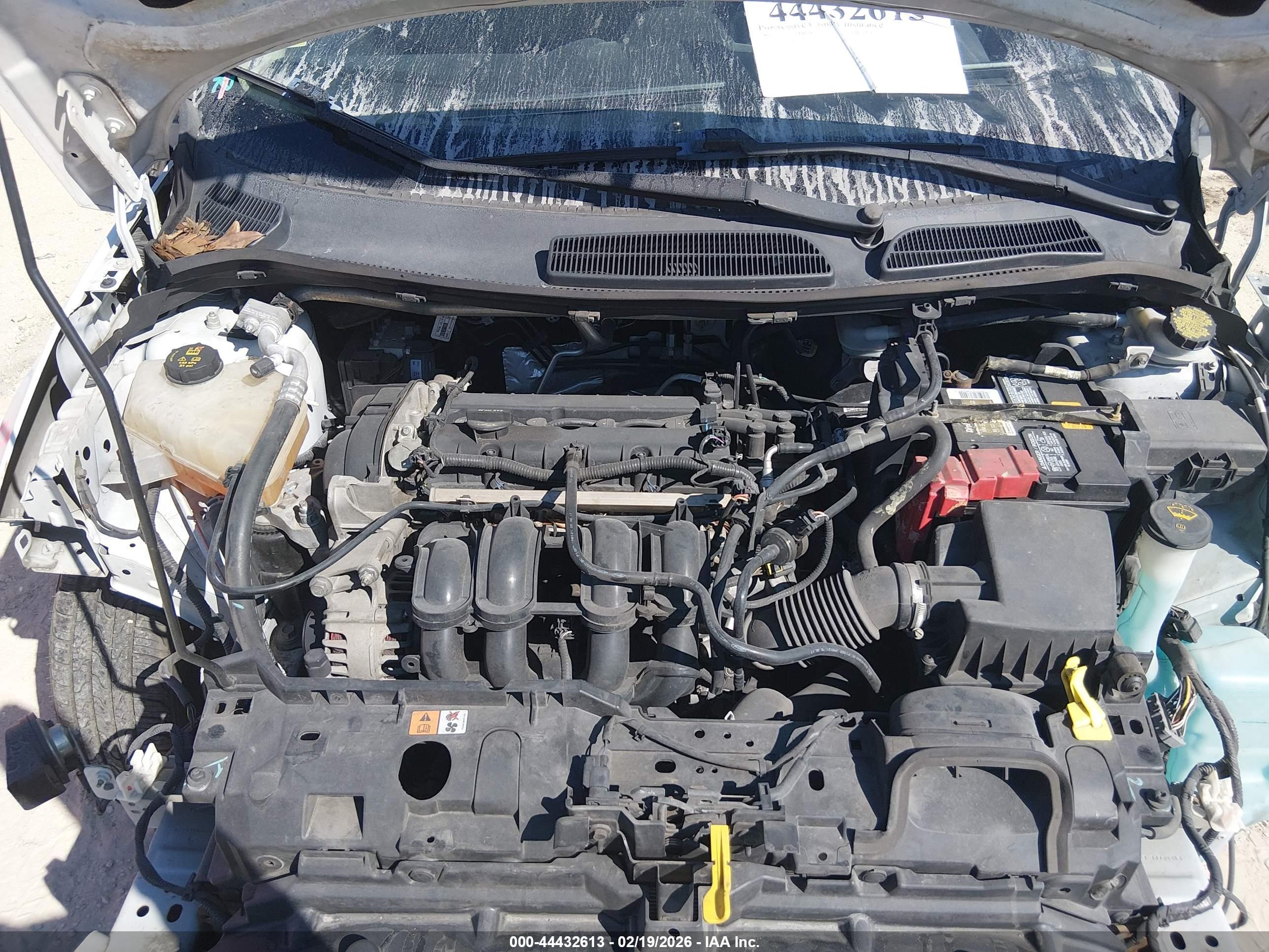 FORD FIESTA image 10