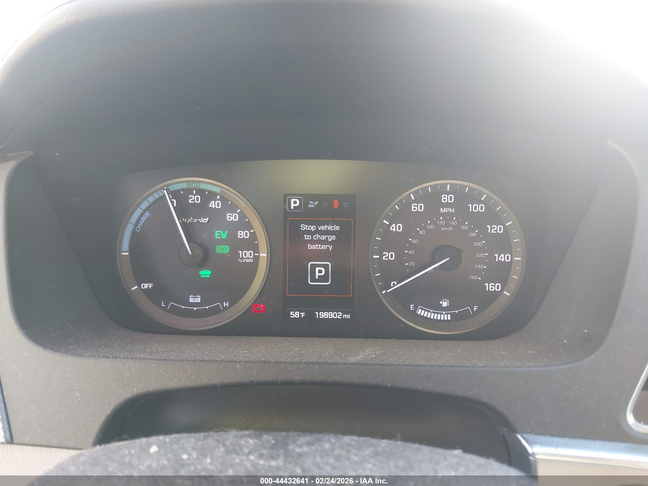 HYUNDAI SONATA image 7