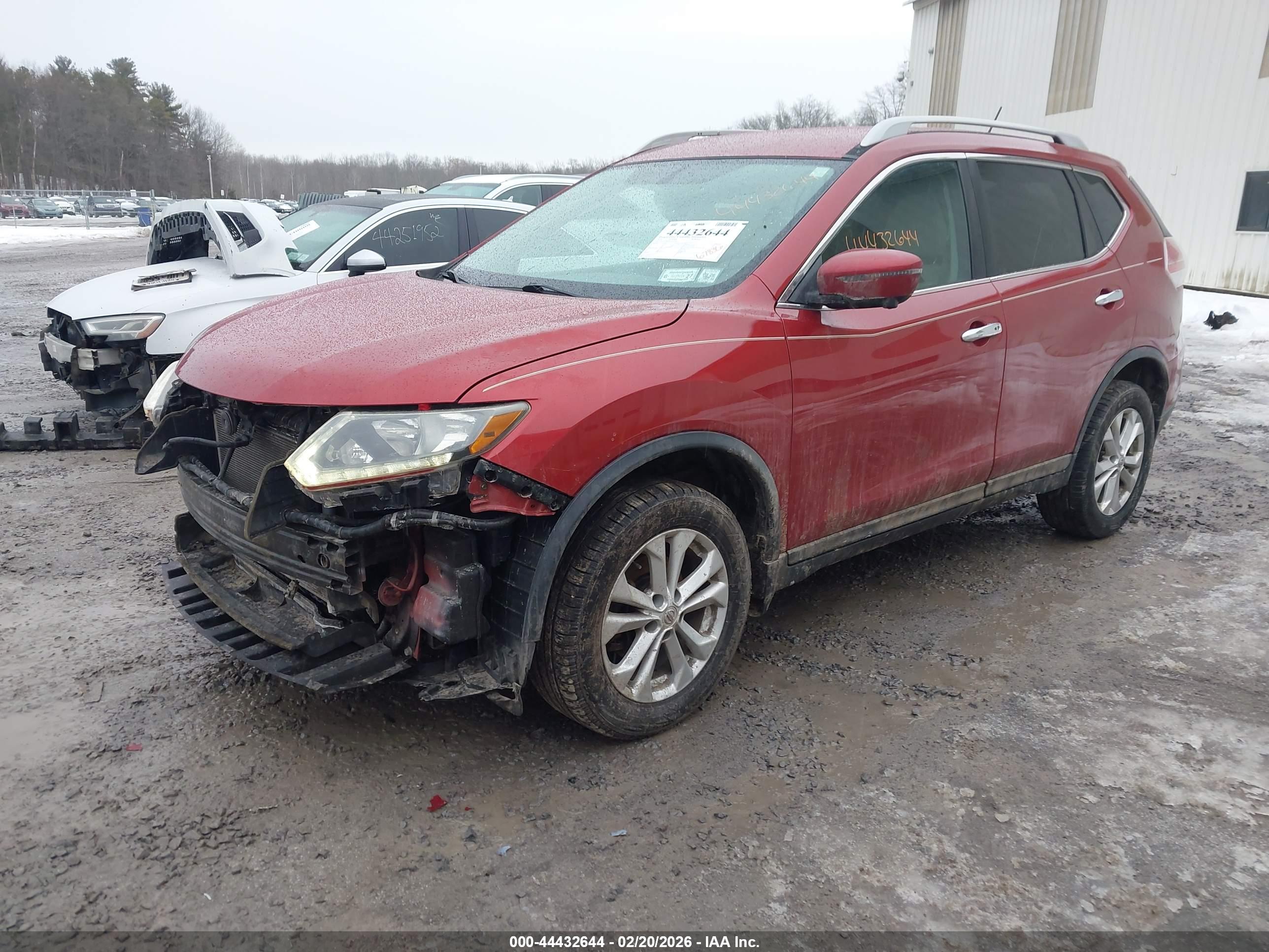 NISSAN ROGUE image 2