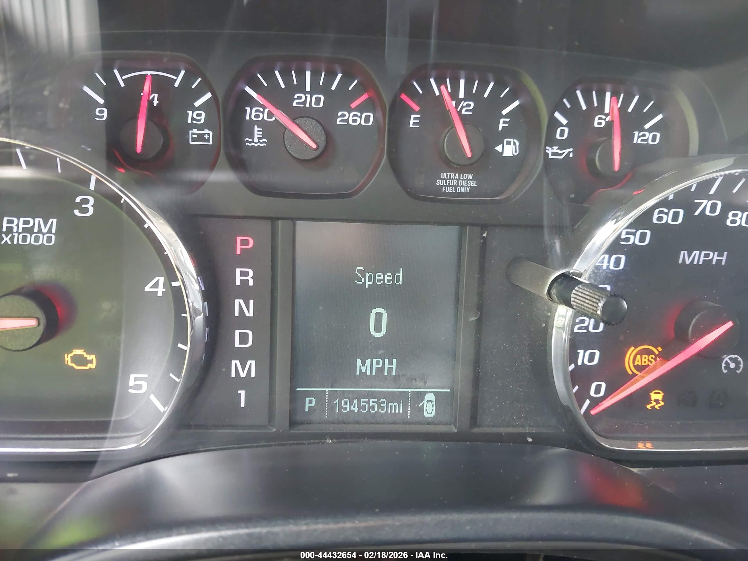 CHEVROLET SILVERADO image 6