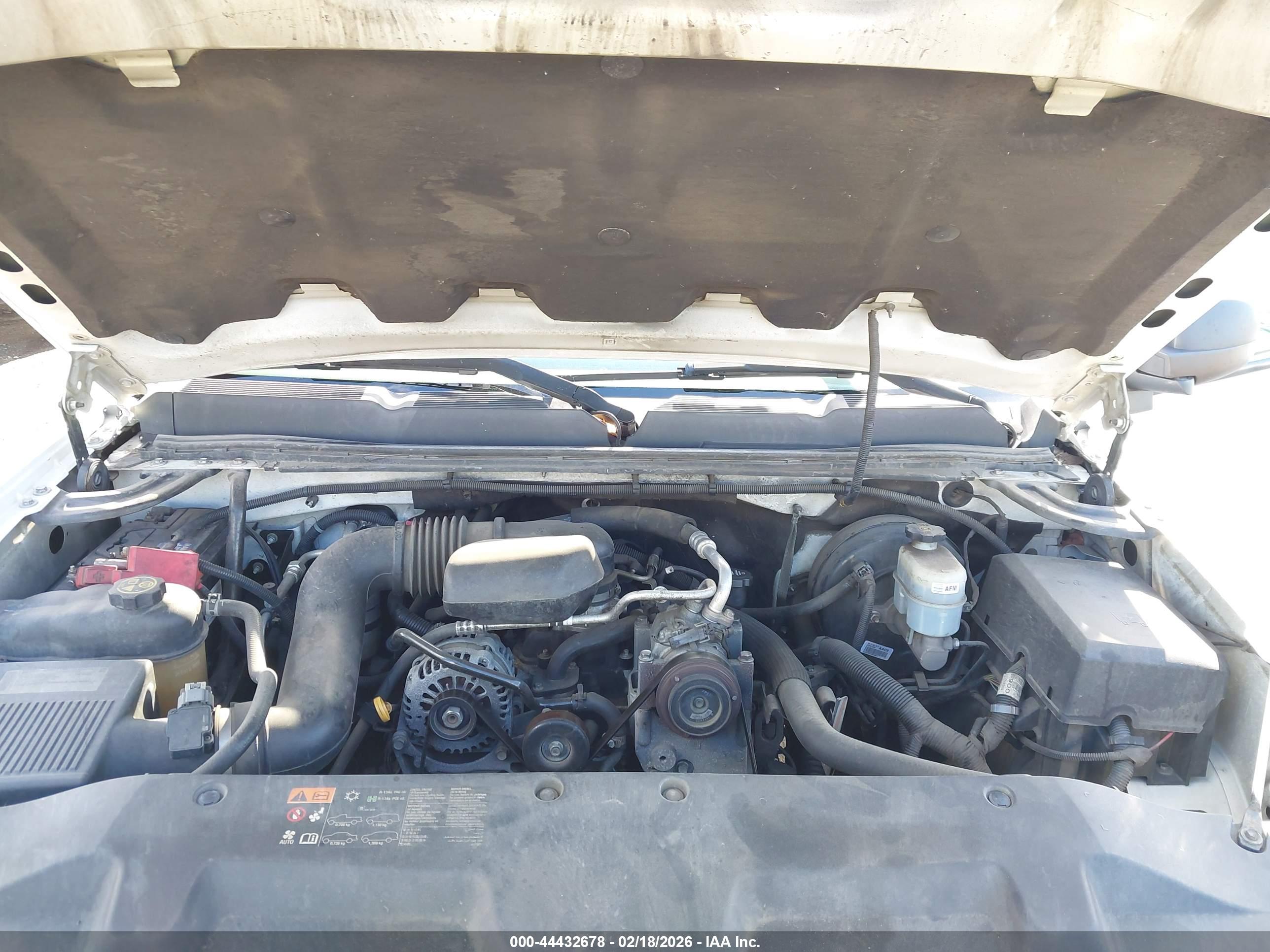 CHEVROLET SILVERADO image 10