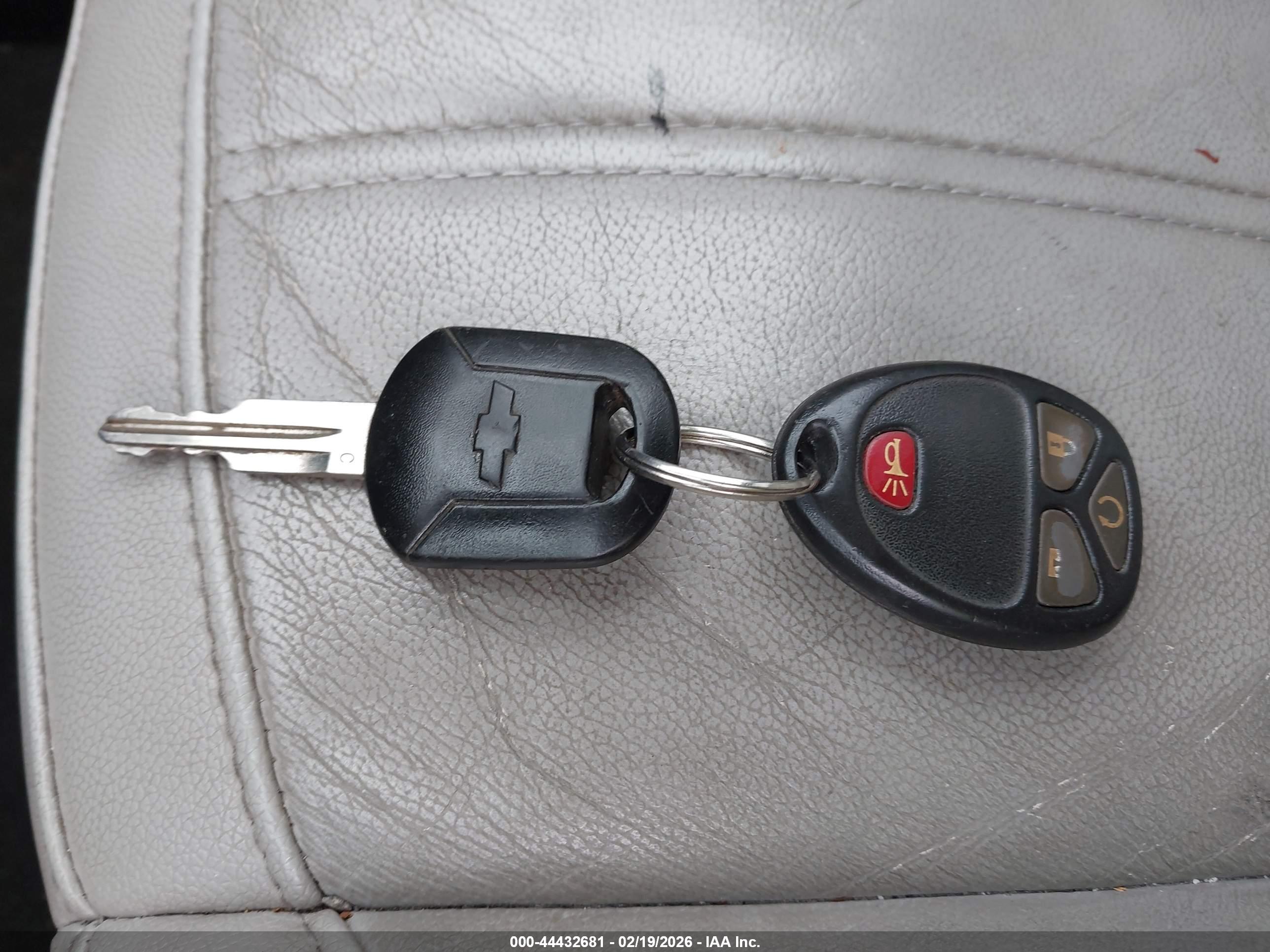 CHEVROLET CAPTIVA image 11