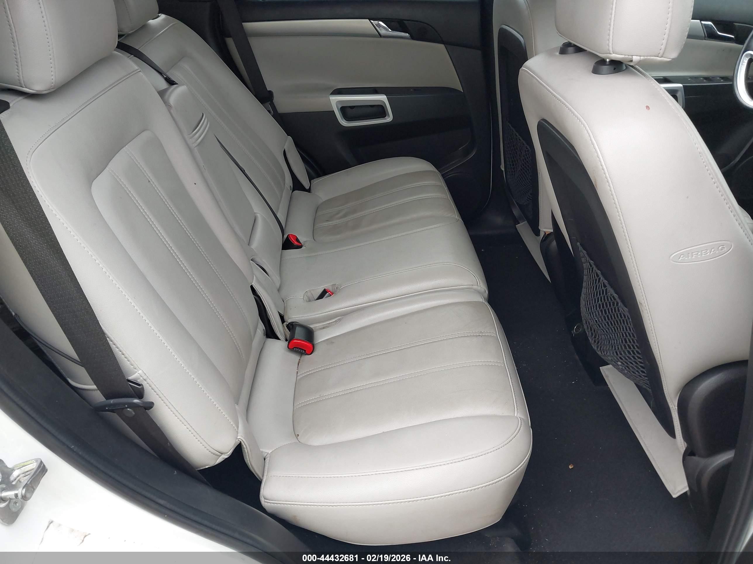 CHEVROLET CAPTIVA image 8