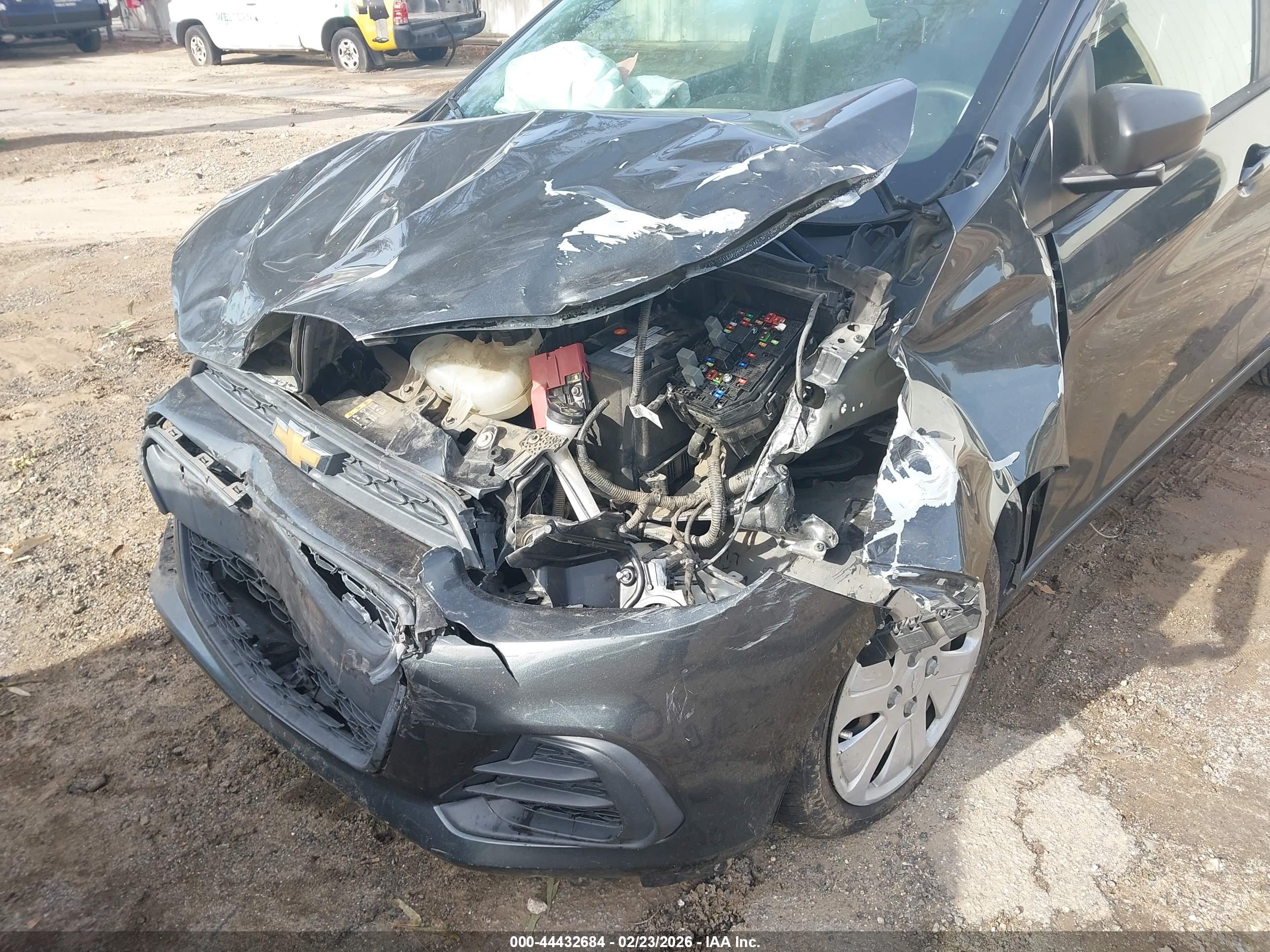 CHEVROLET SPARK image 6