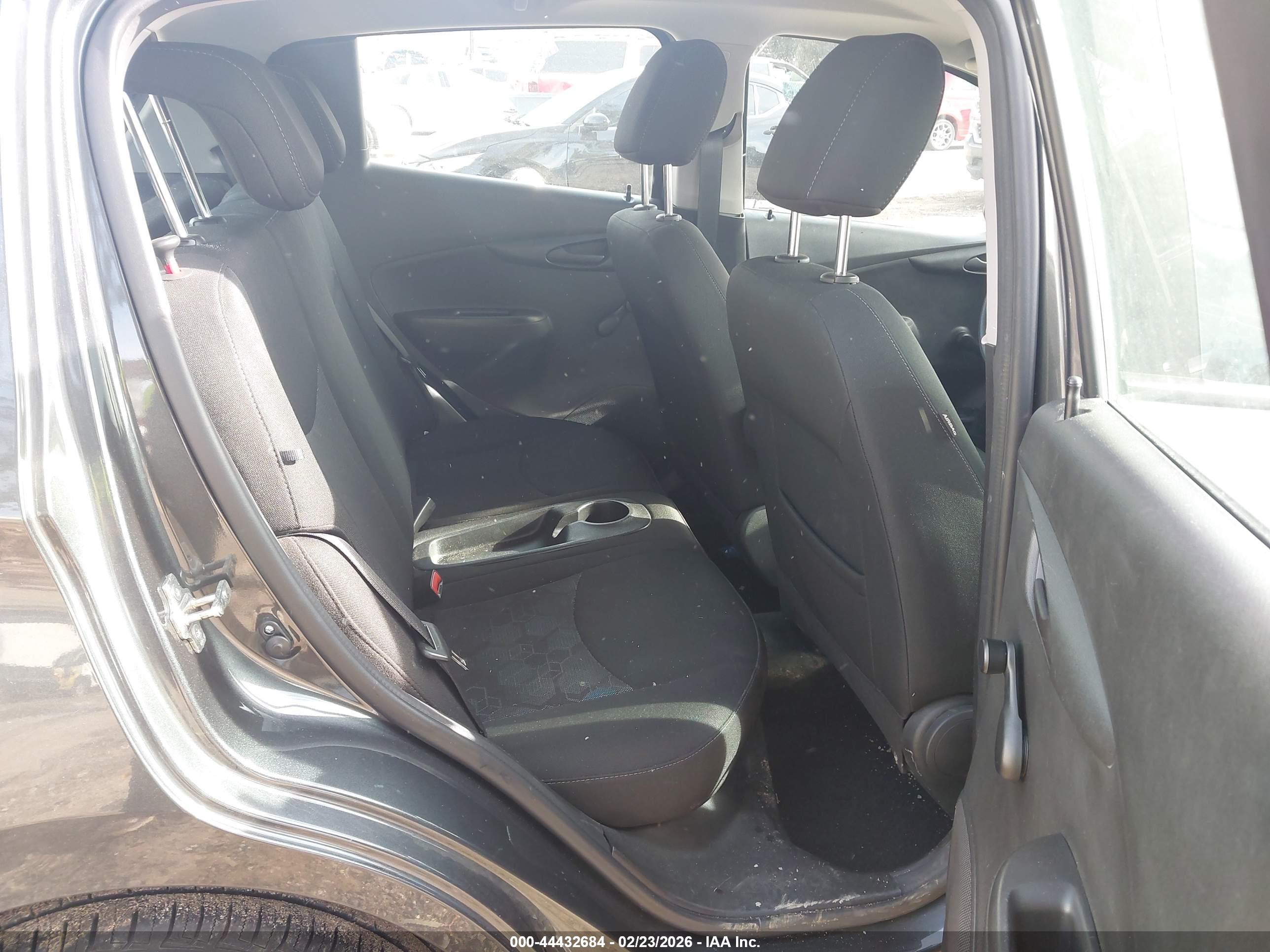 CHEVROLET SPARK image 8
