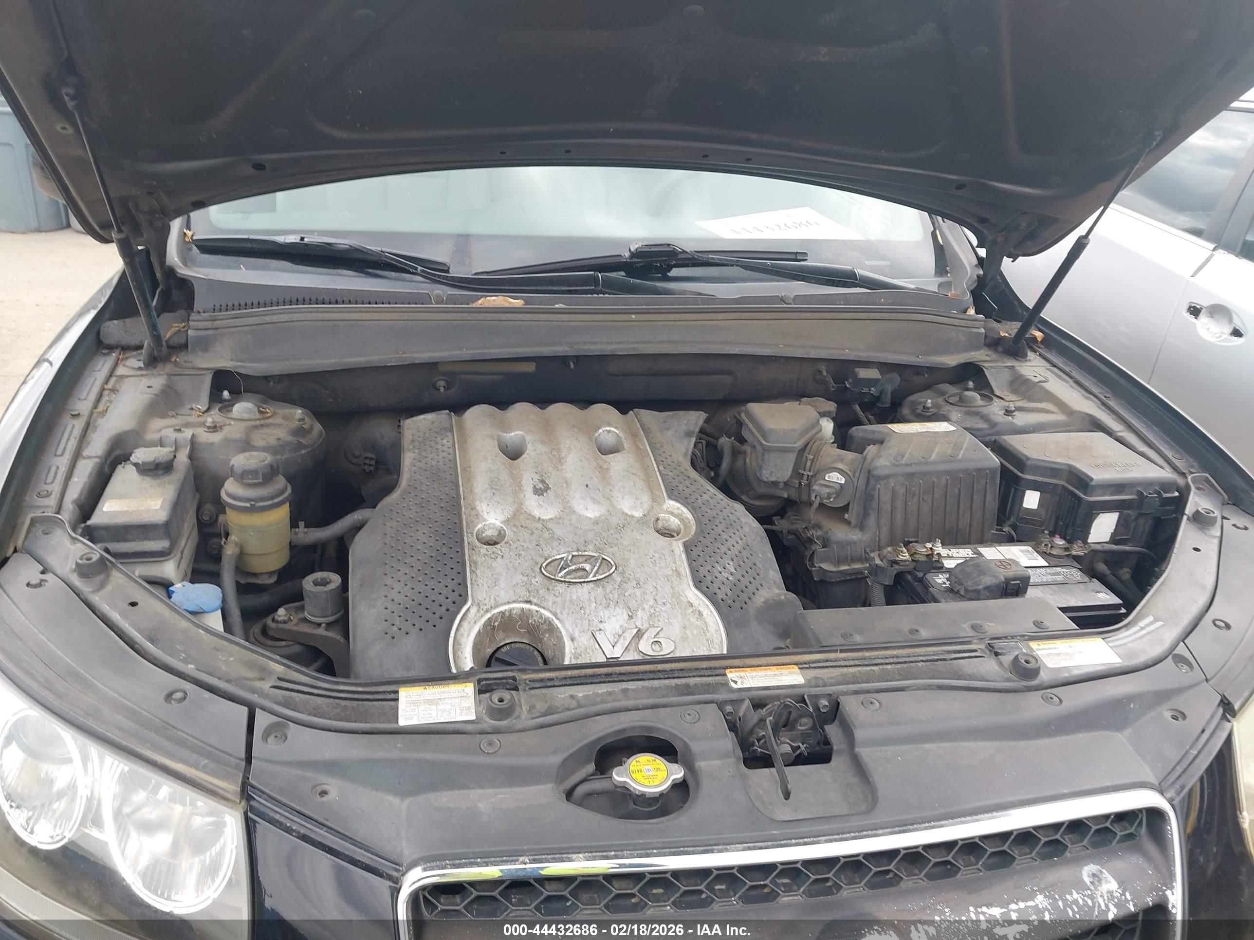 HYUNDAI SANTA image 10