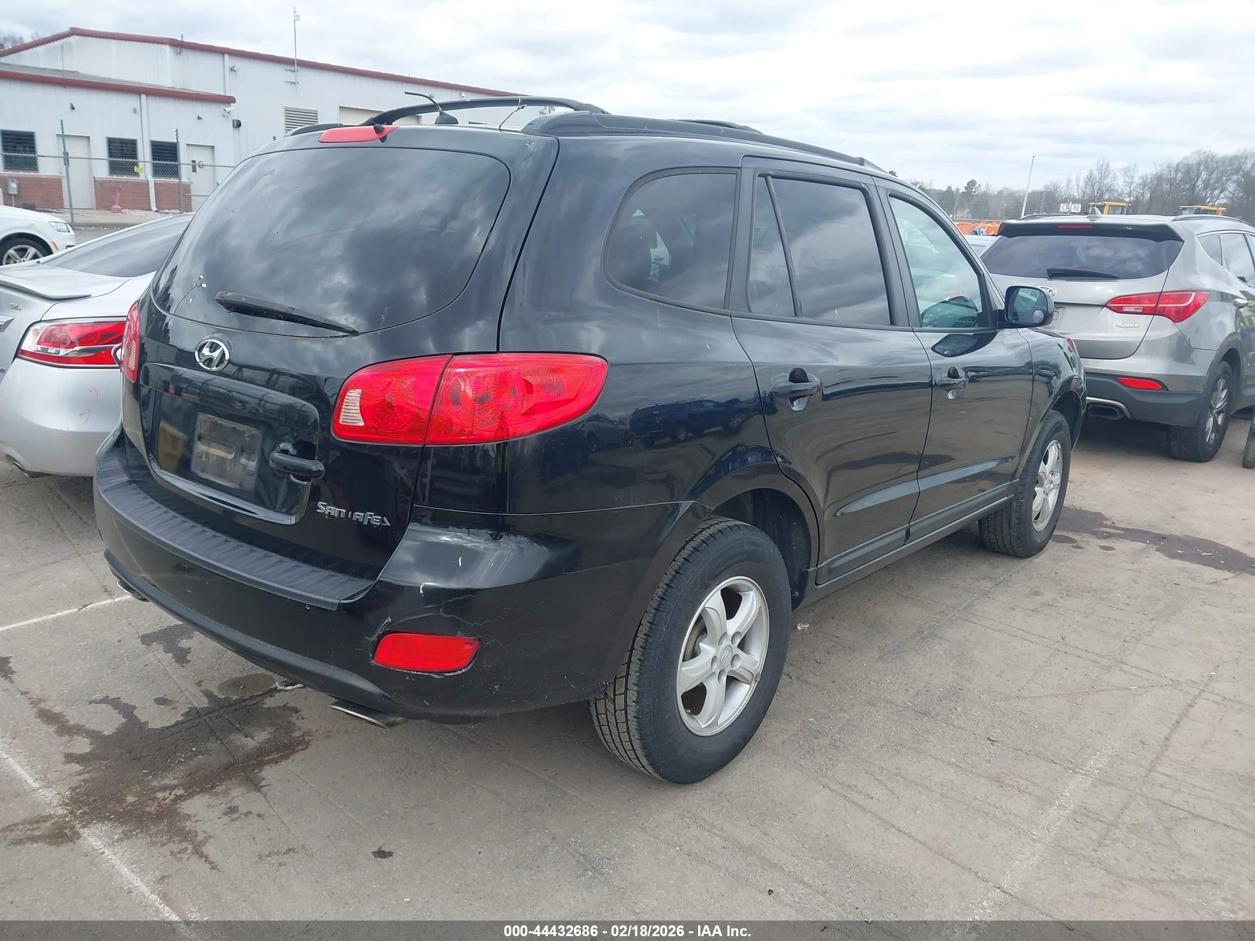HYUNDAI SANTA image 4