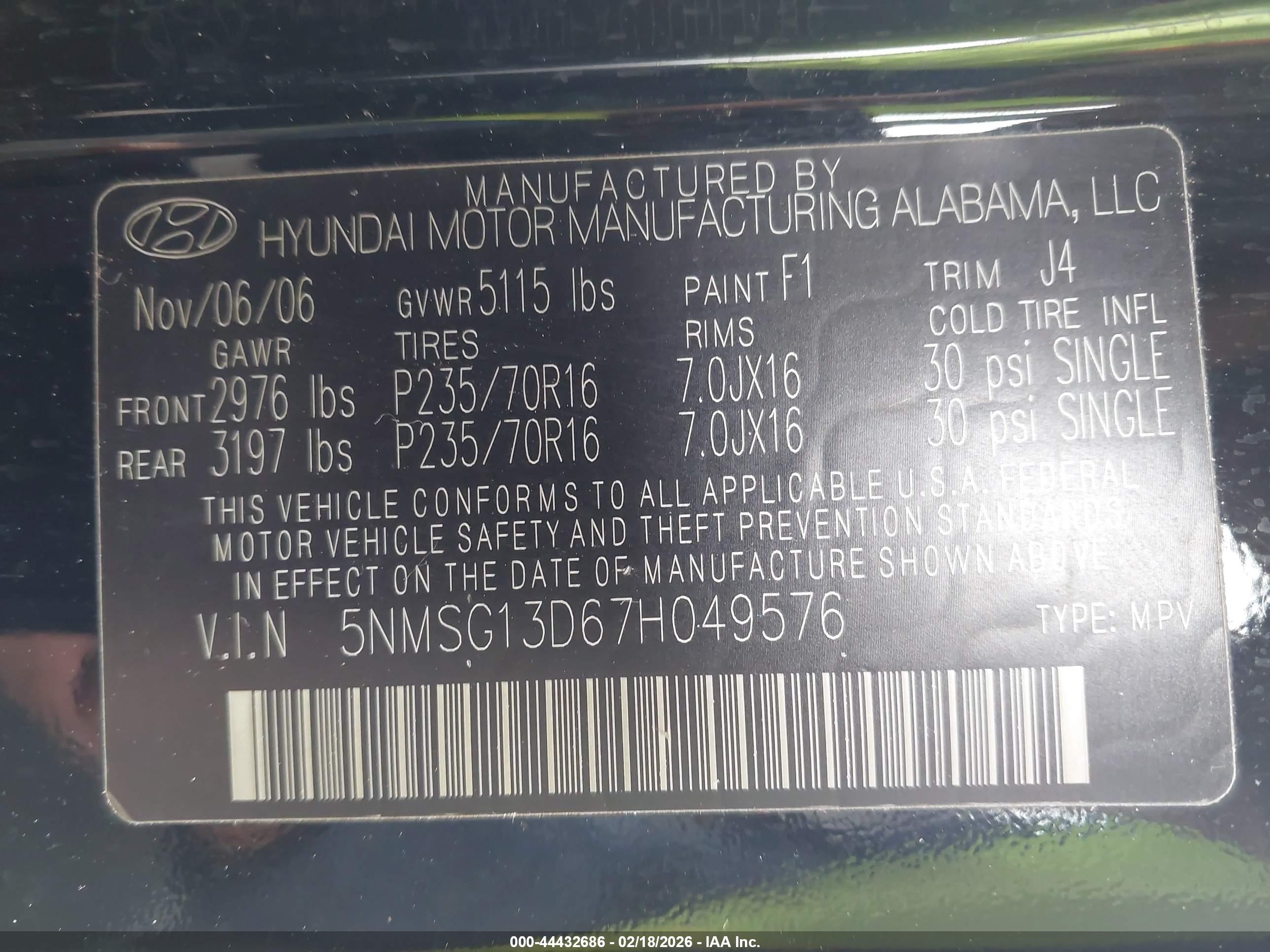 HYUNDAI SANTA image 9