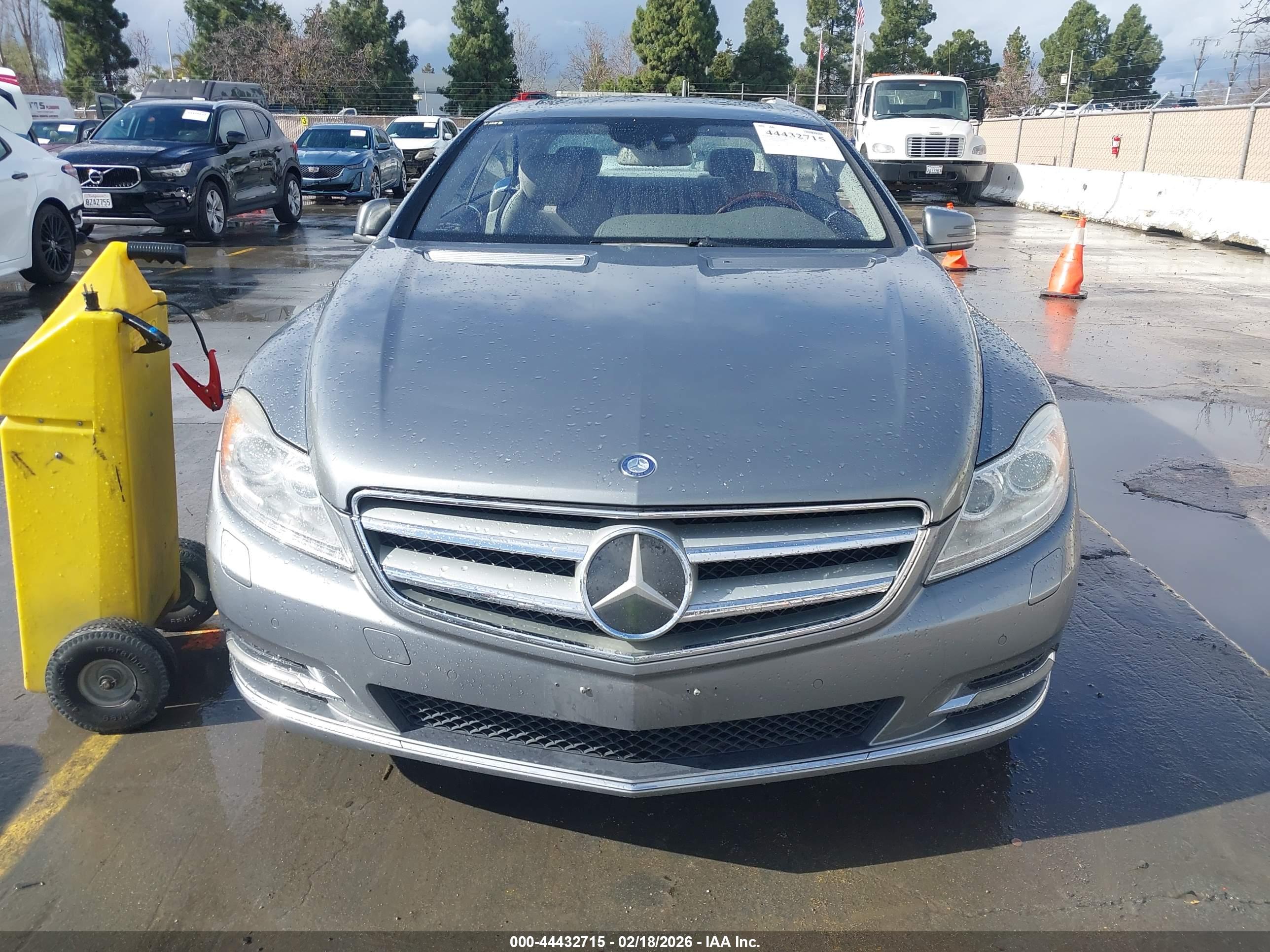 MERCEDES-BENZ CL image 6