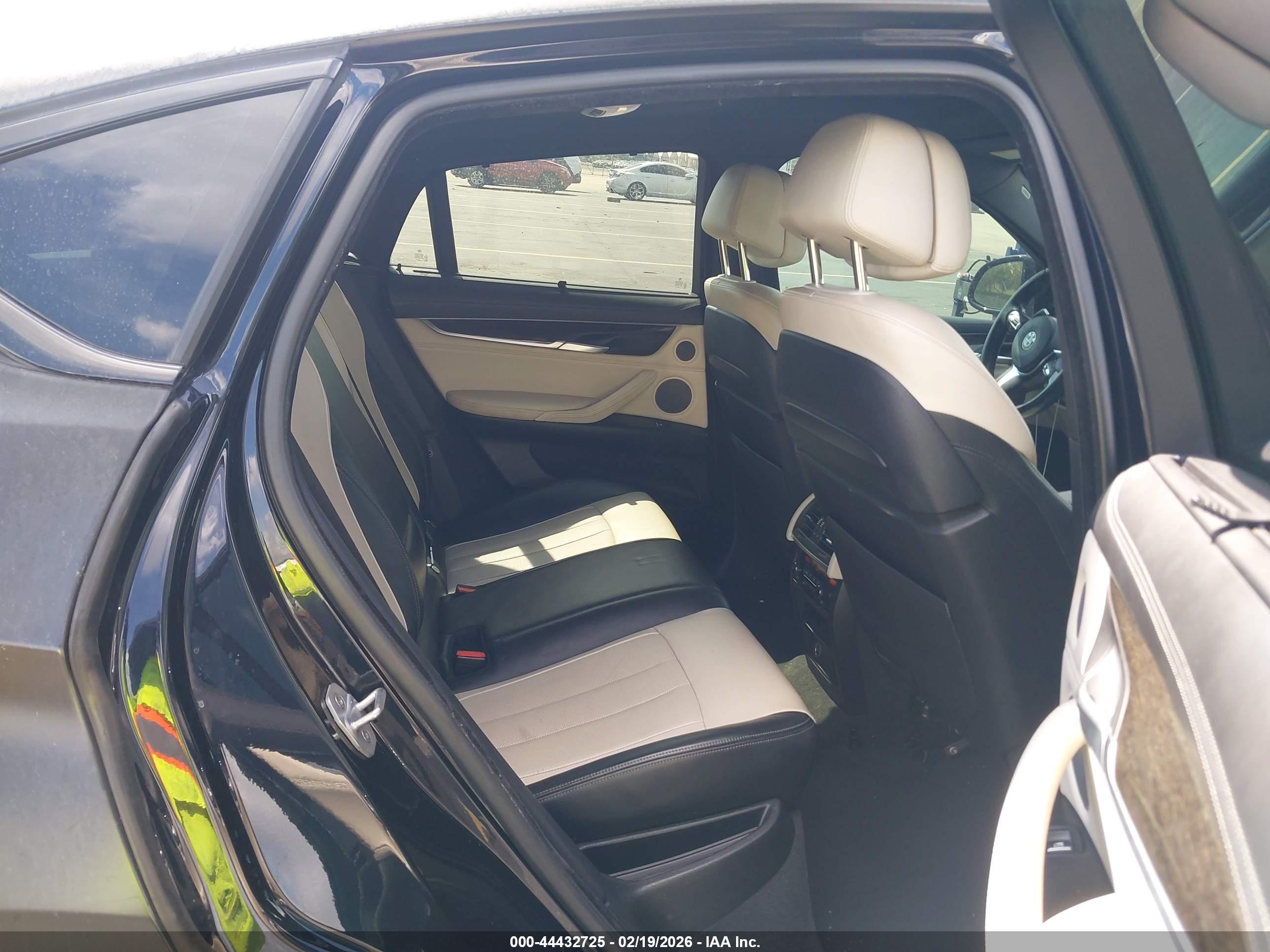 BMW X6 image 8