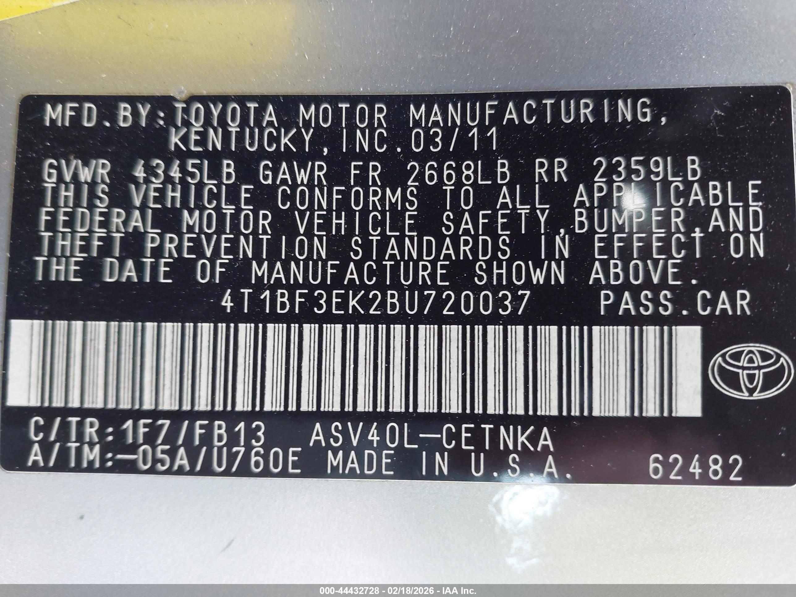 TOYOTA CAMRY image 9