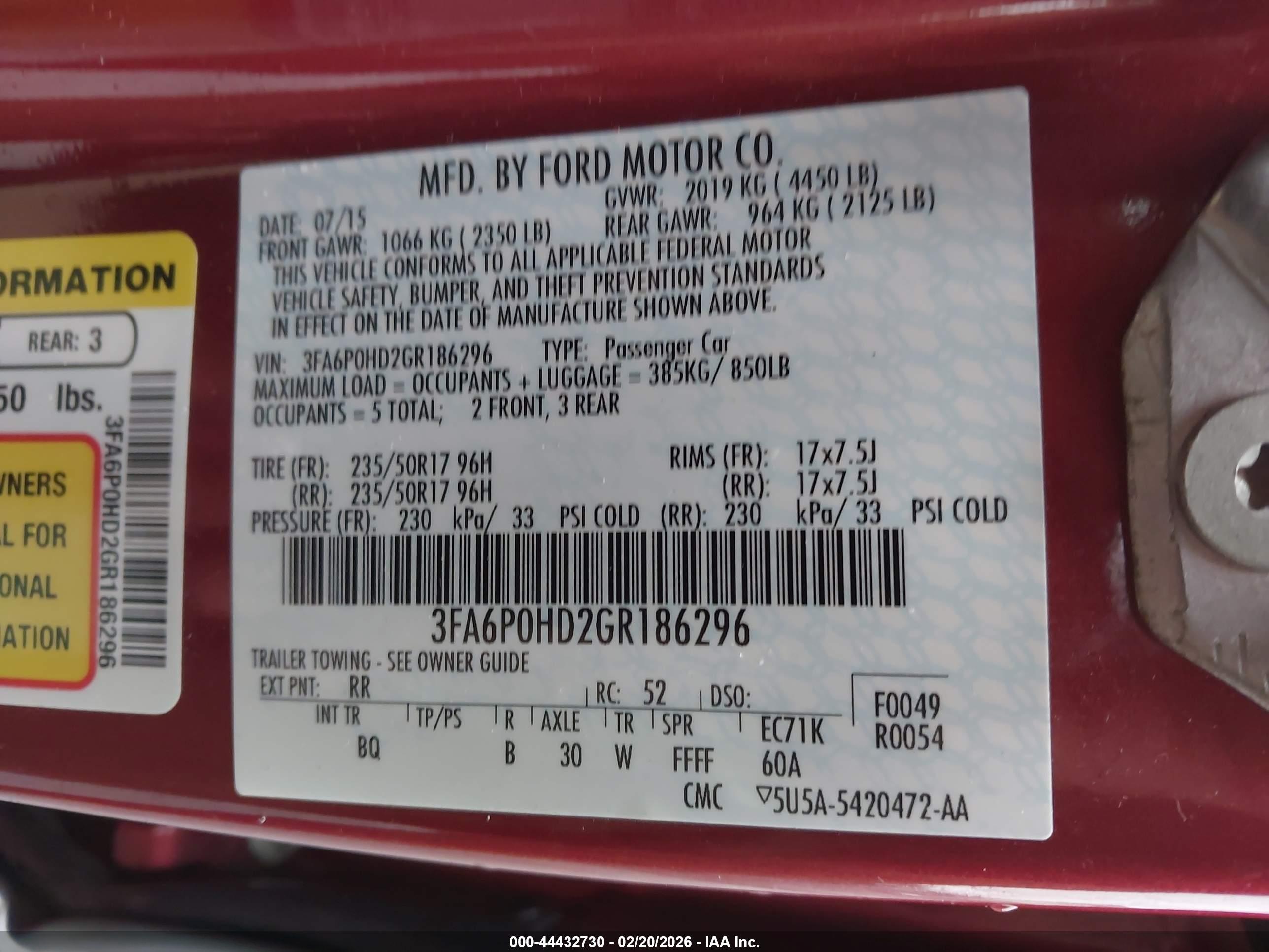 FORD FUSION image 9
