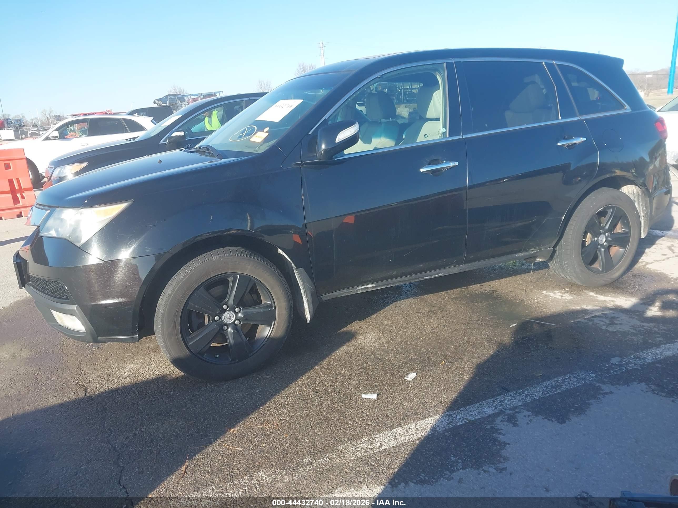 ACURA MDX image 2