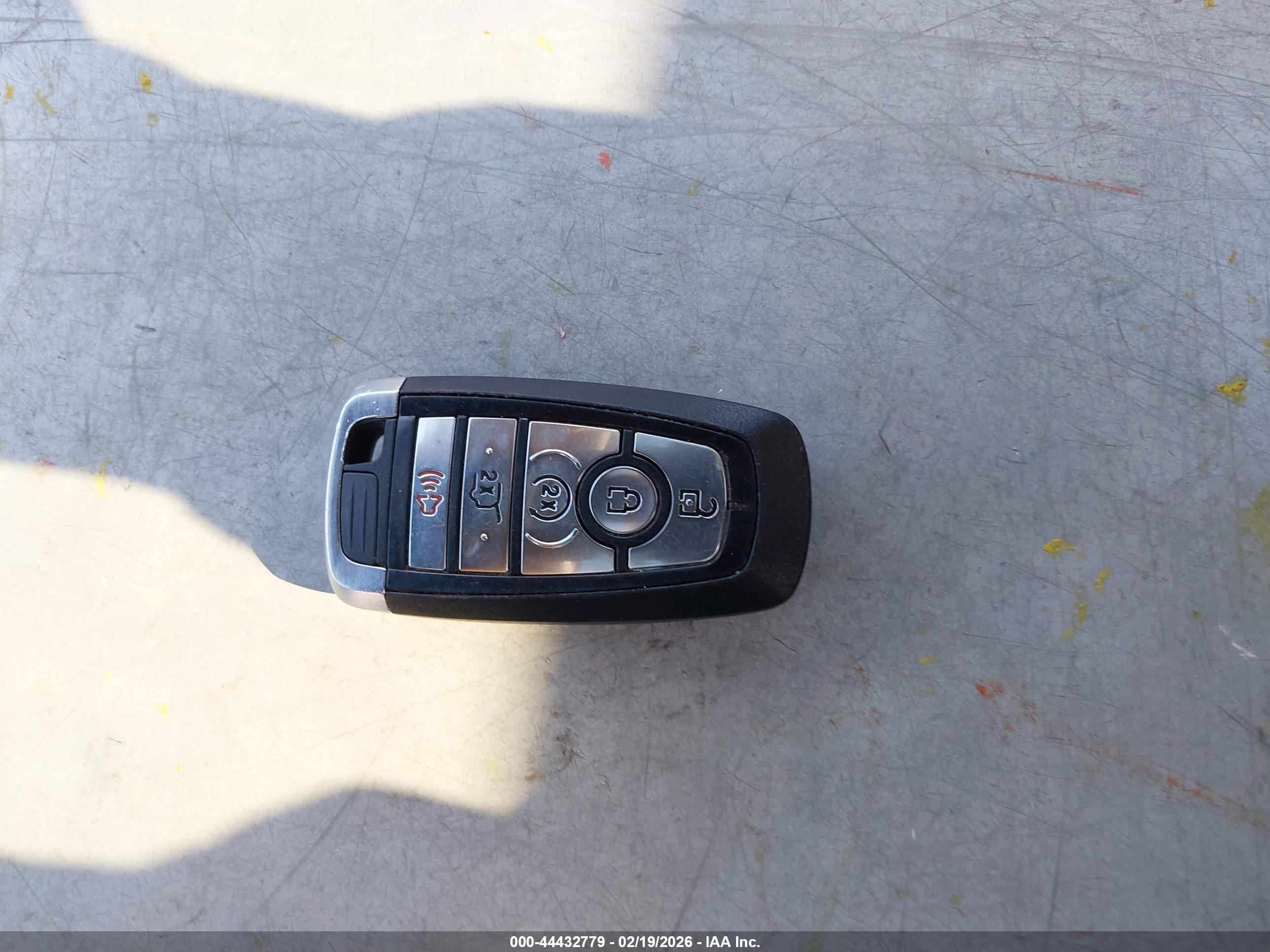 FORD EXPEDITION image 11