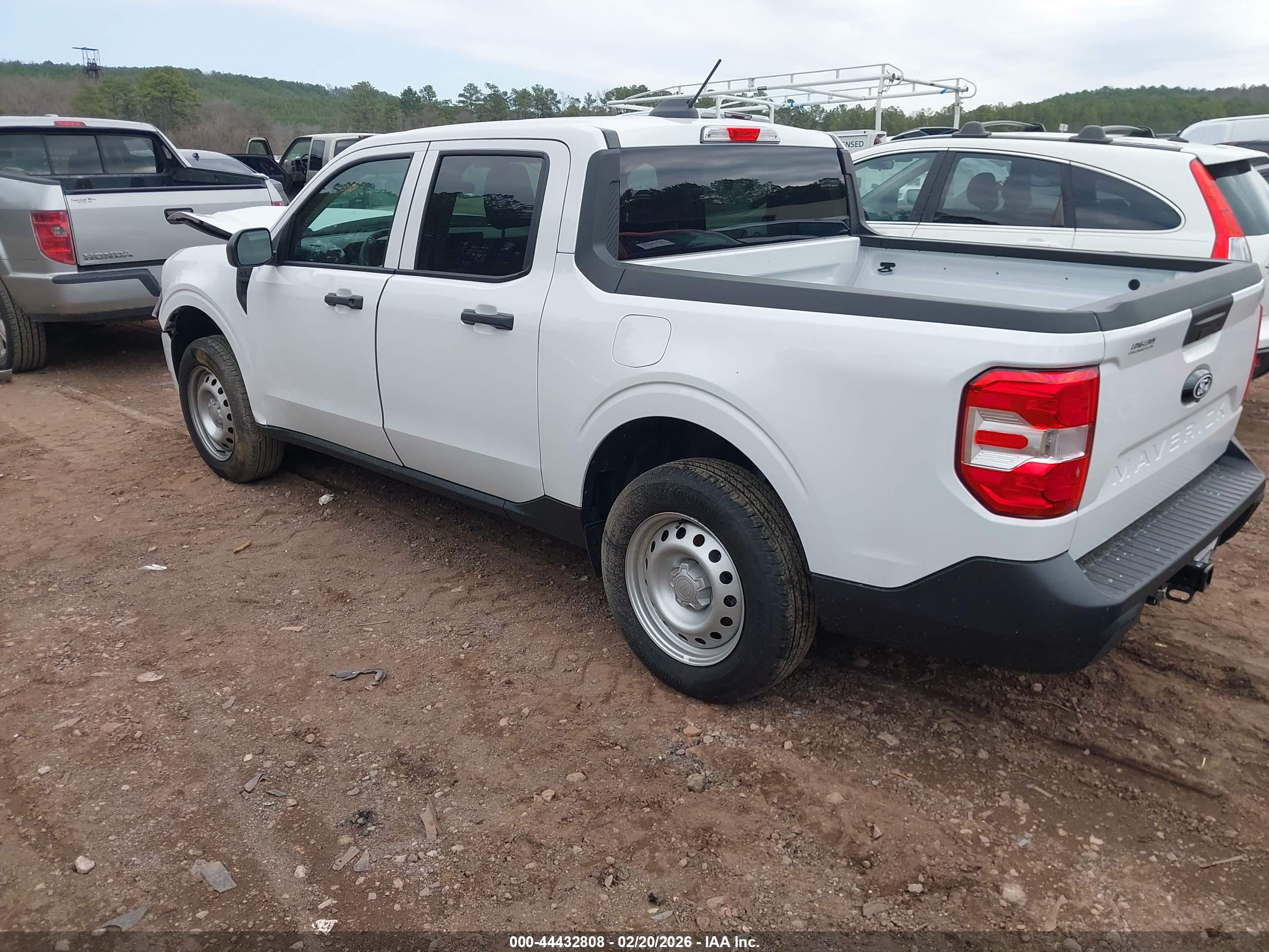FORD MAVERICK image 3