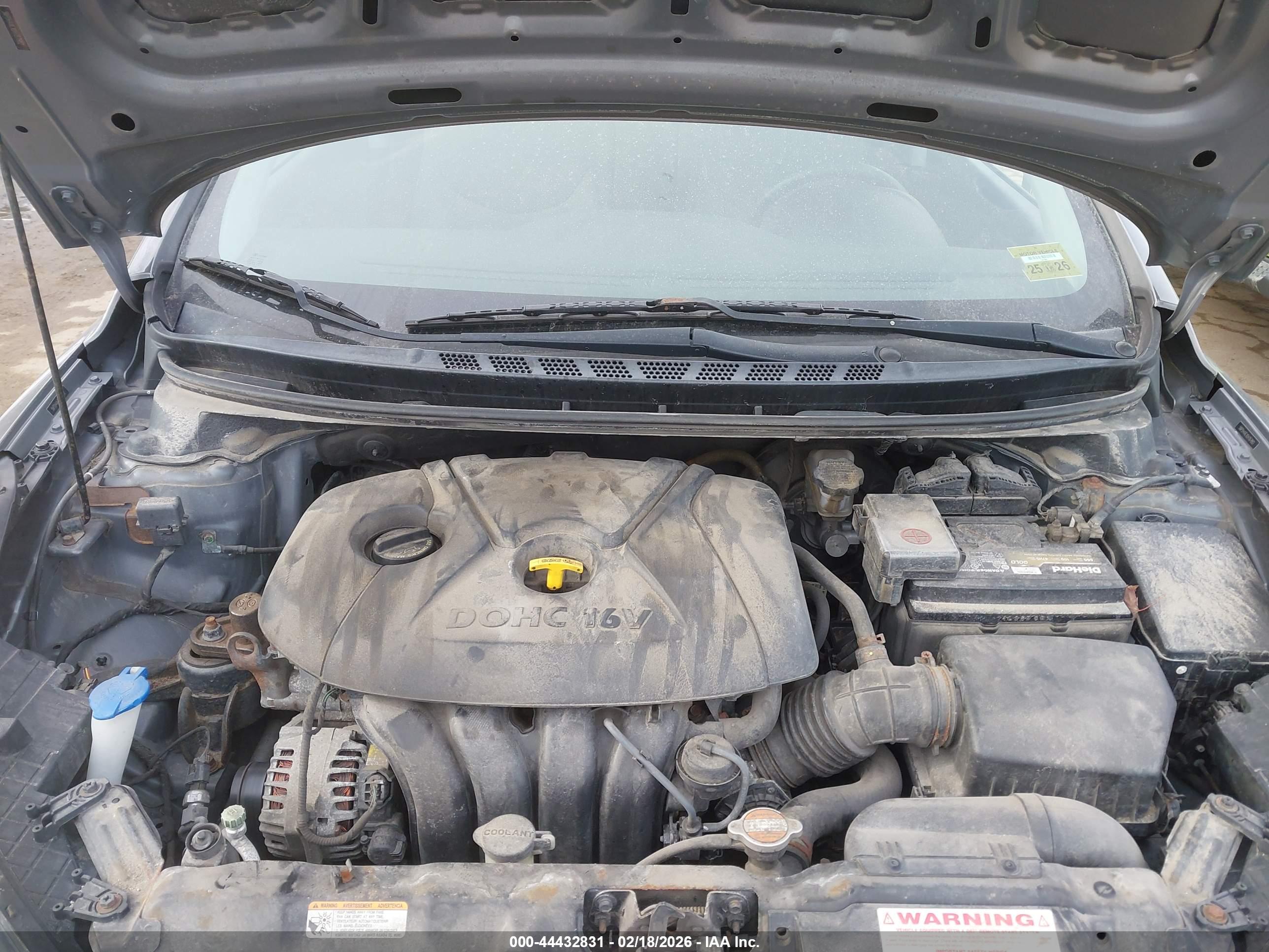 HYUNDAI ELANTRA image 10