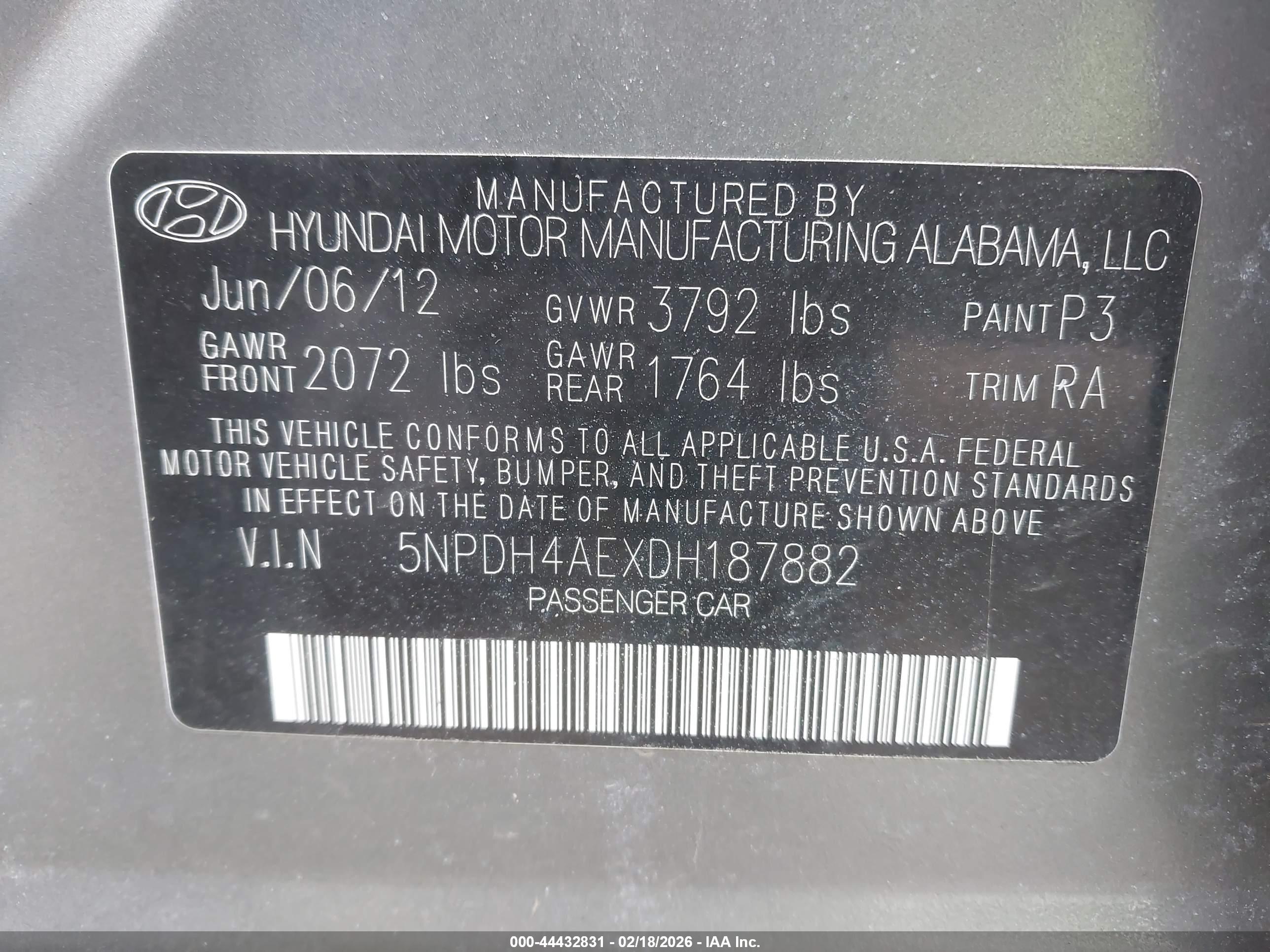 HYUNDAI ELANTRA image 9