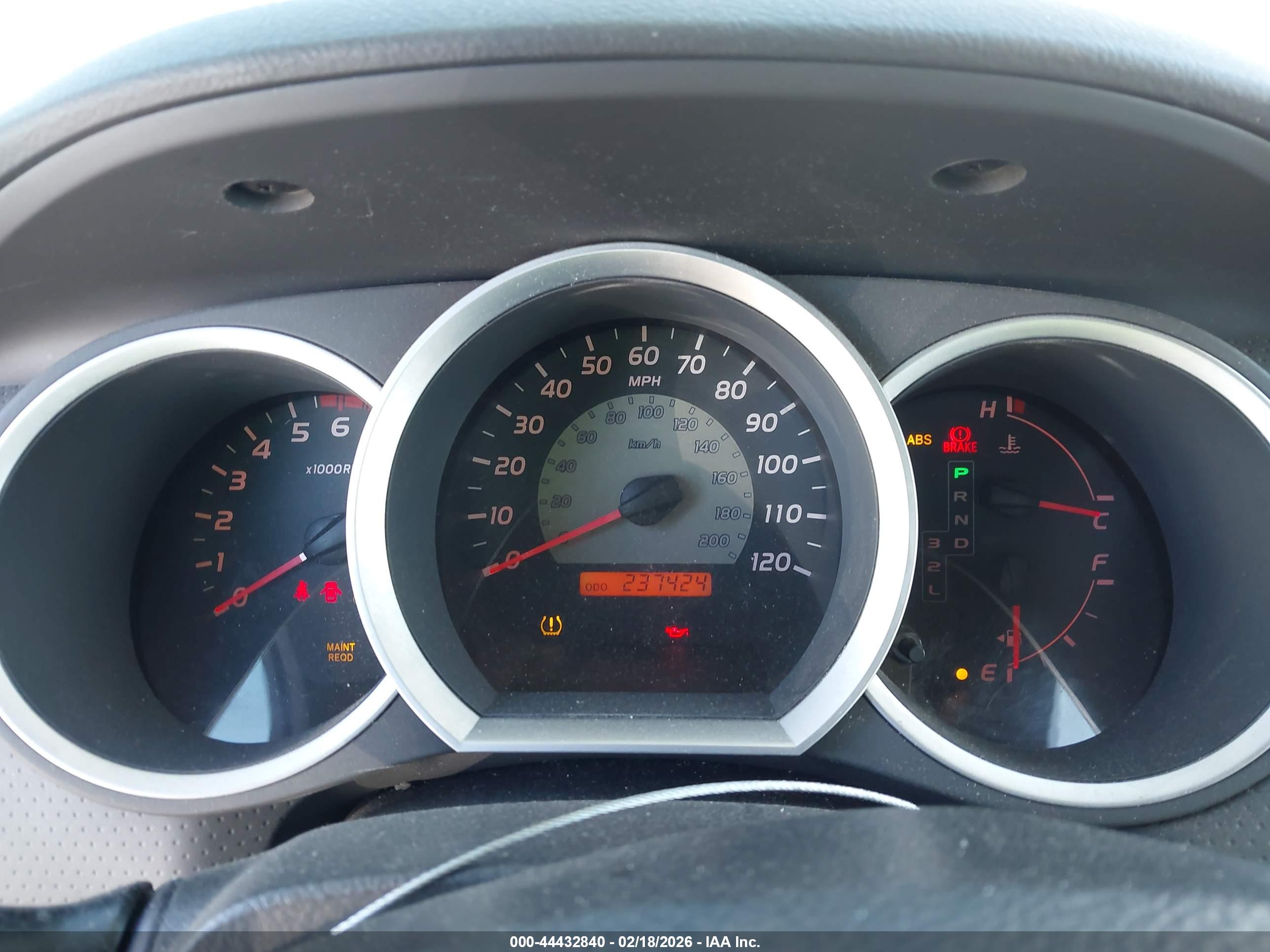 TOYOTA TACOMA image 7