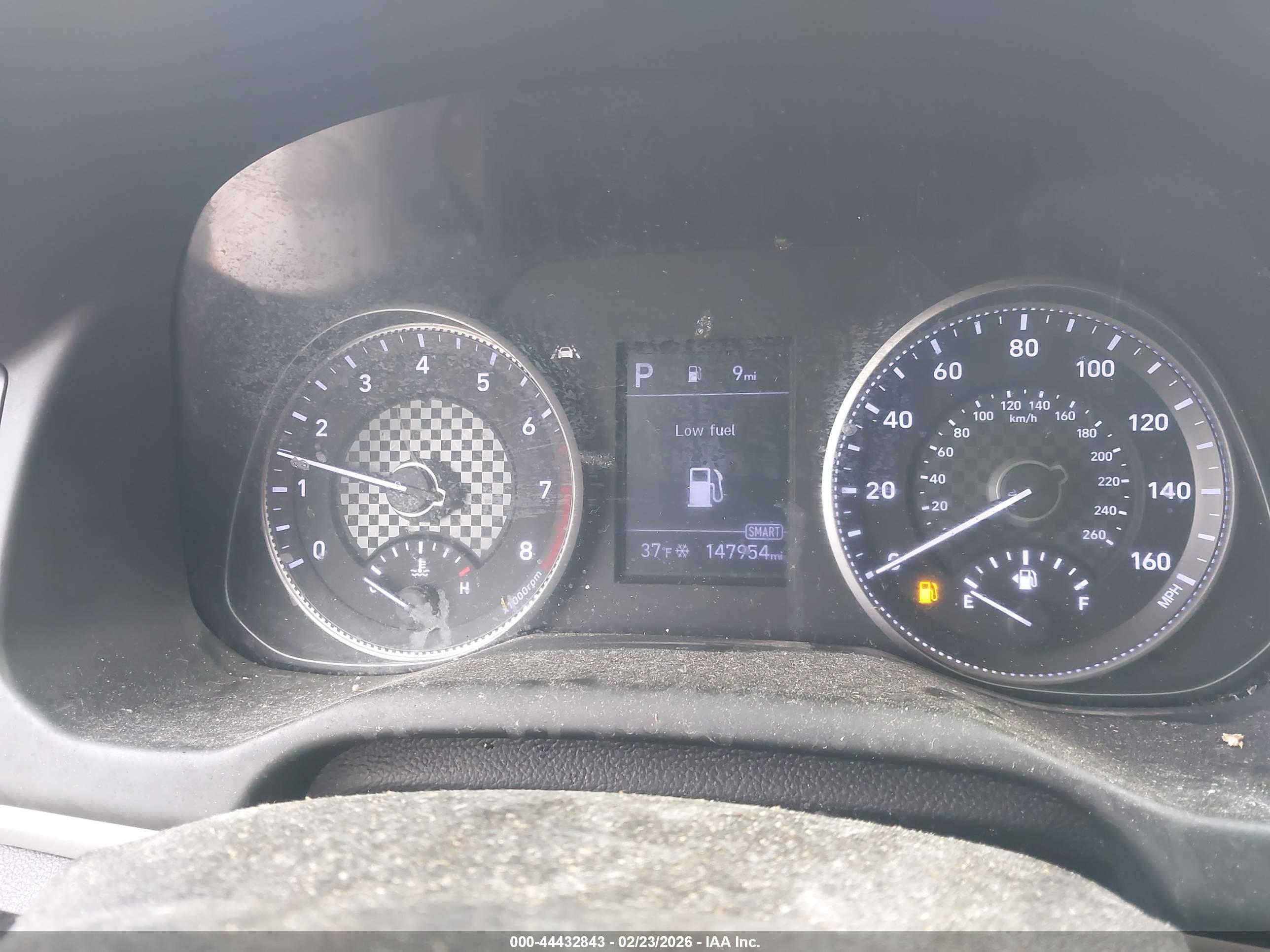 HYUNDAI ELANTRA image 7
