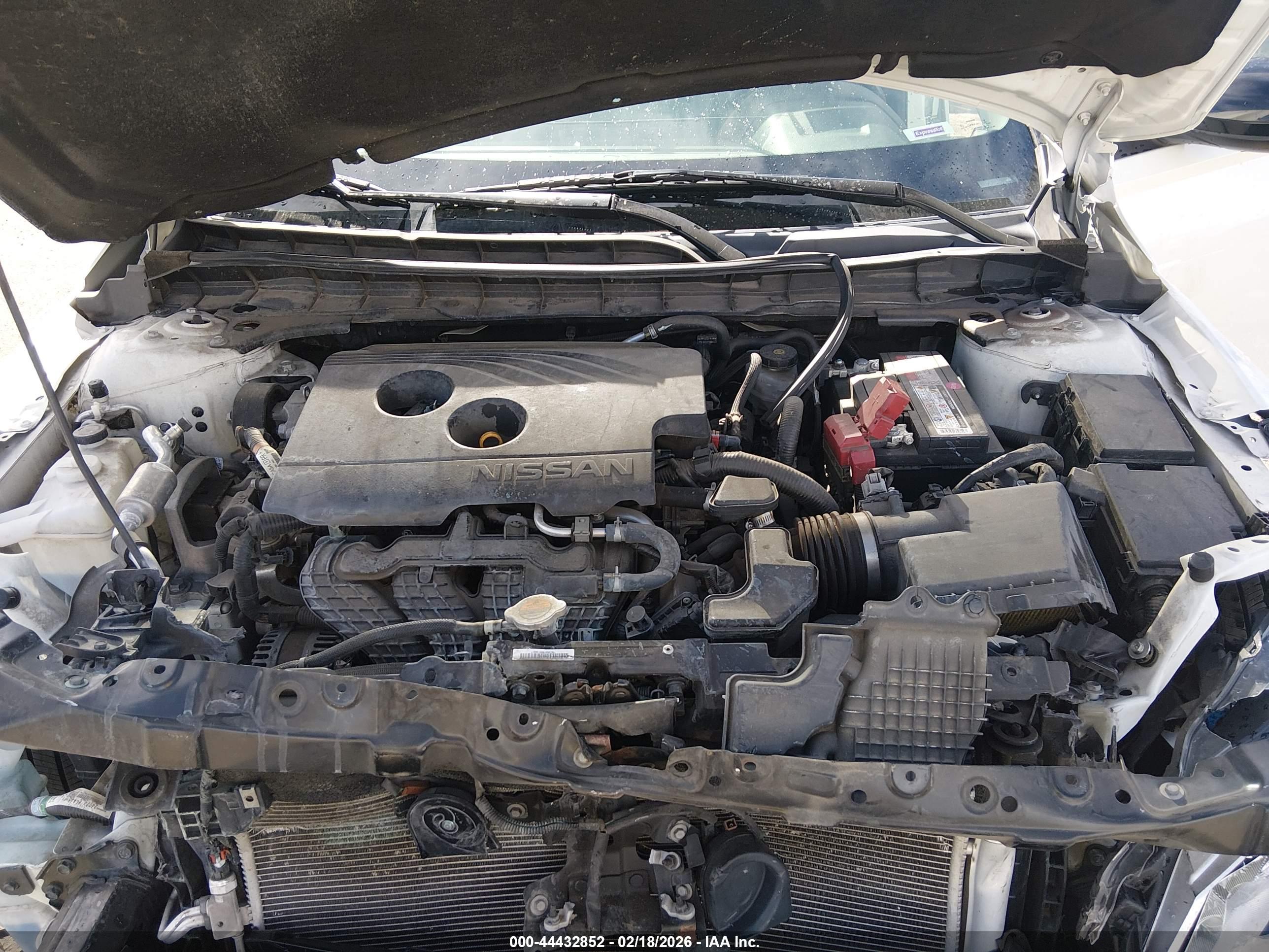 NISSAN ALTIMA image 10