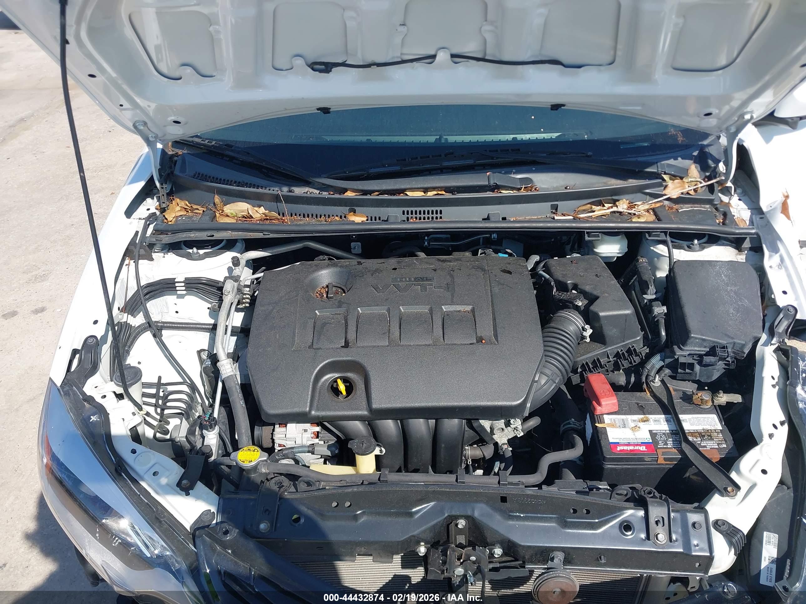 TOYOTA COROLLA image 10