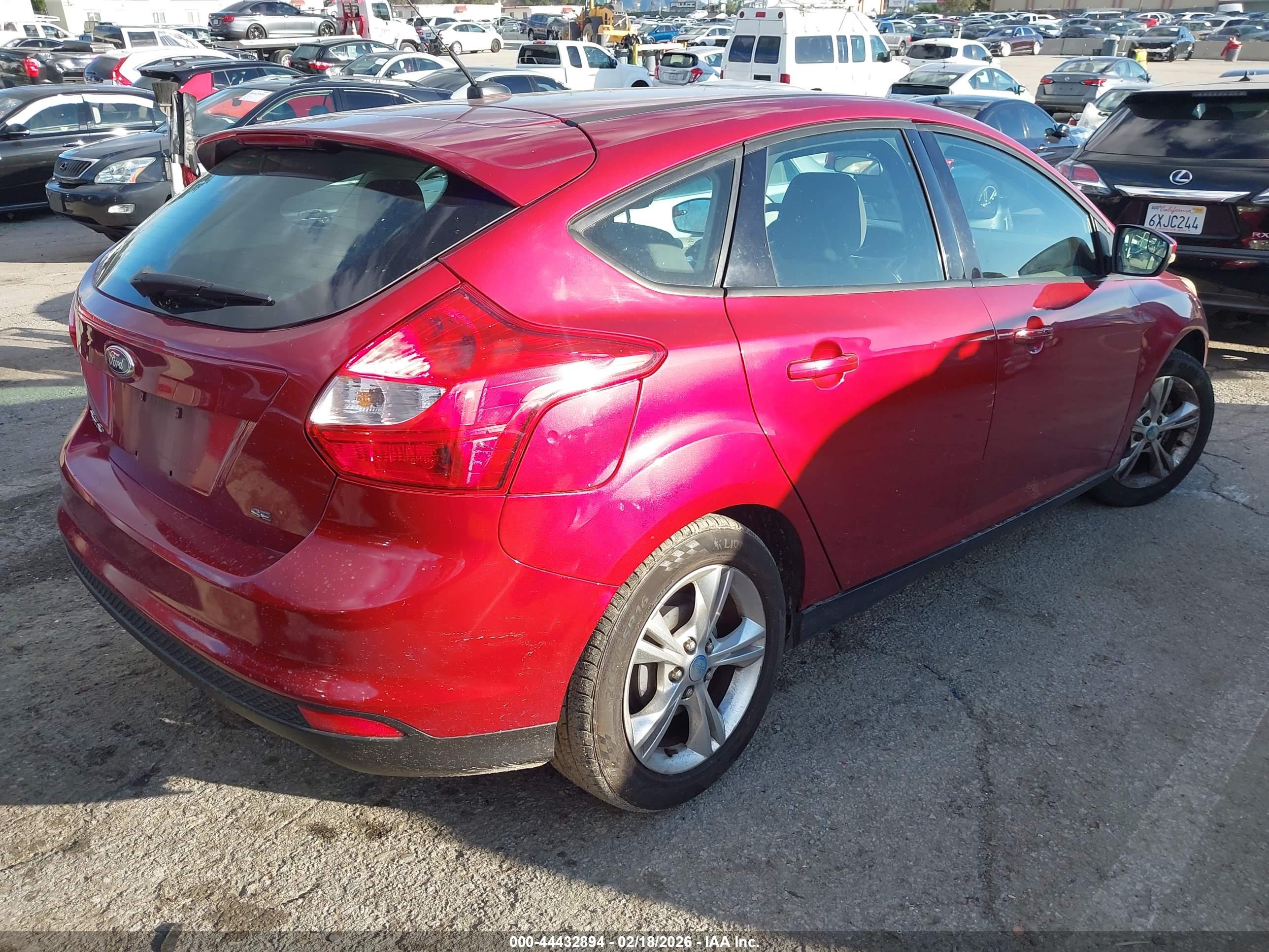 FORD FOCUS image 4