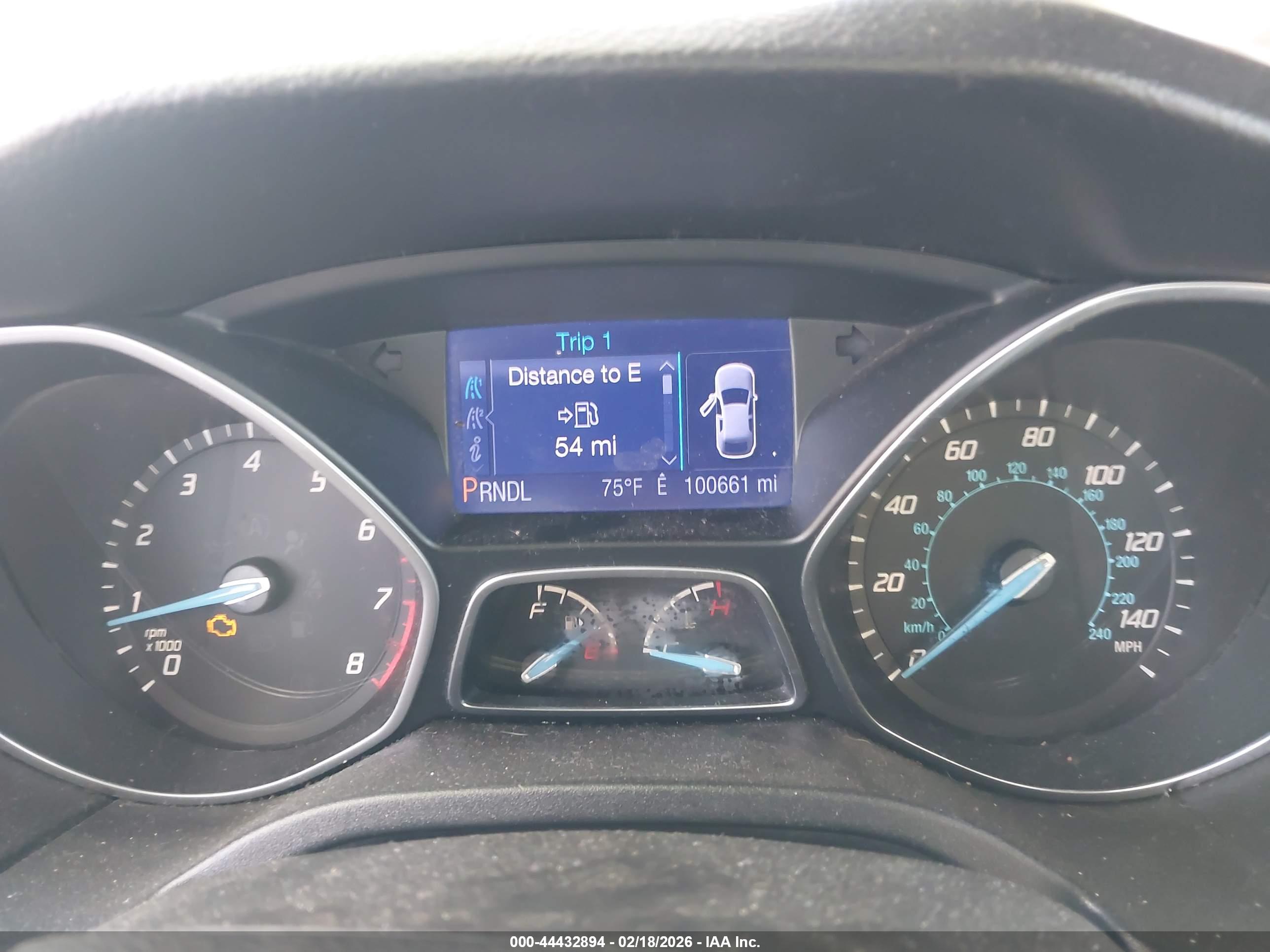 FORD FOCUS image 7