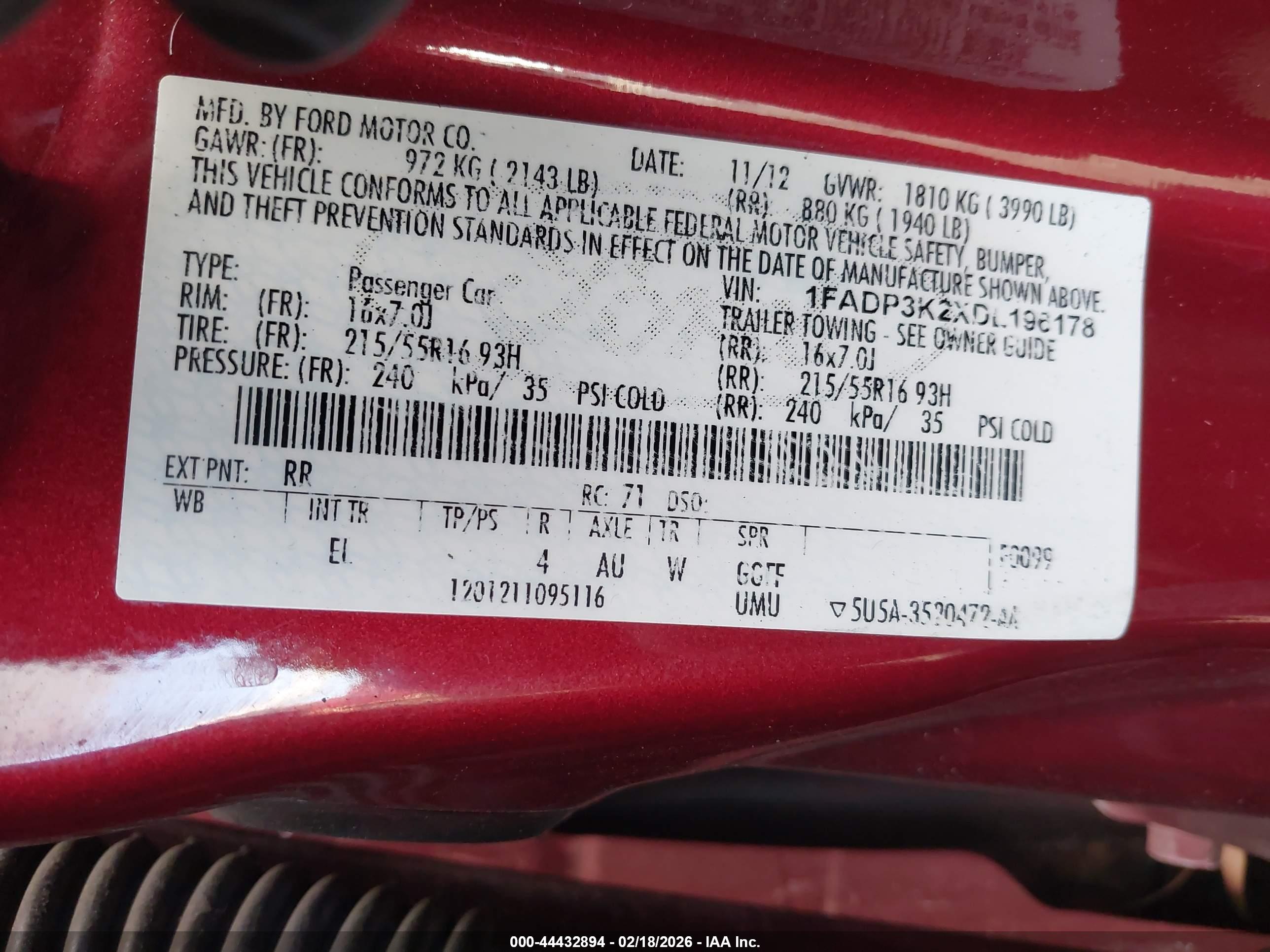 FORD FOCUS image 9