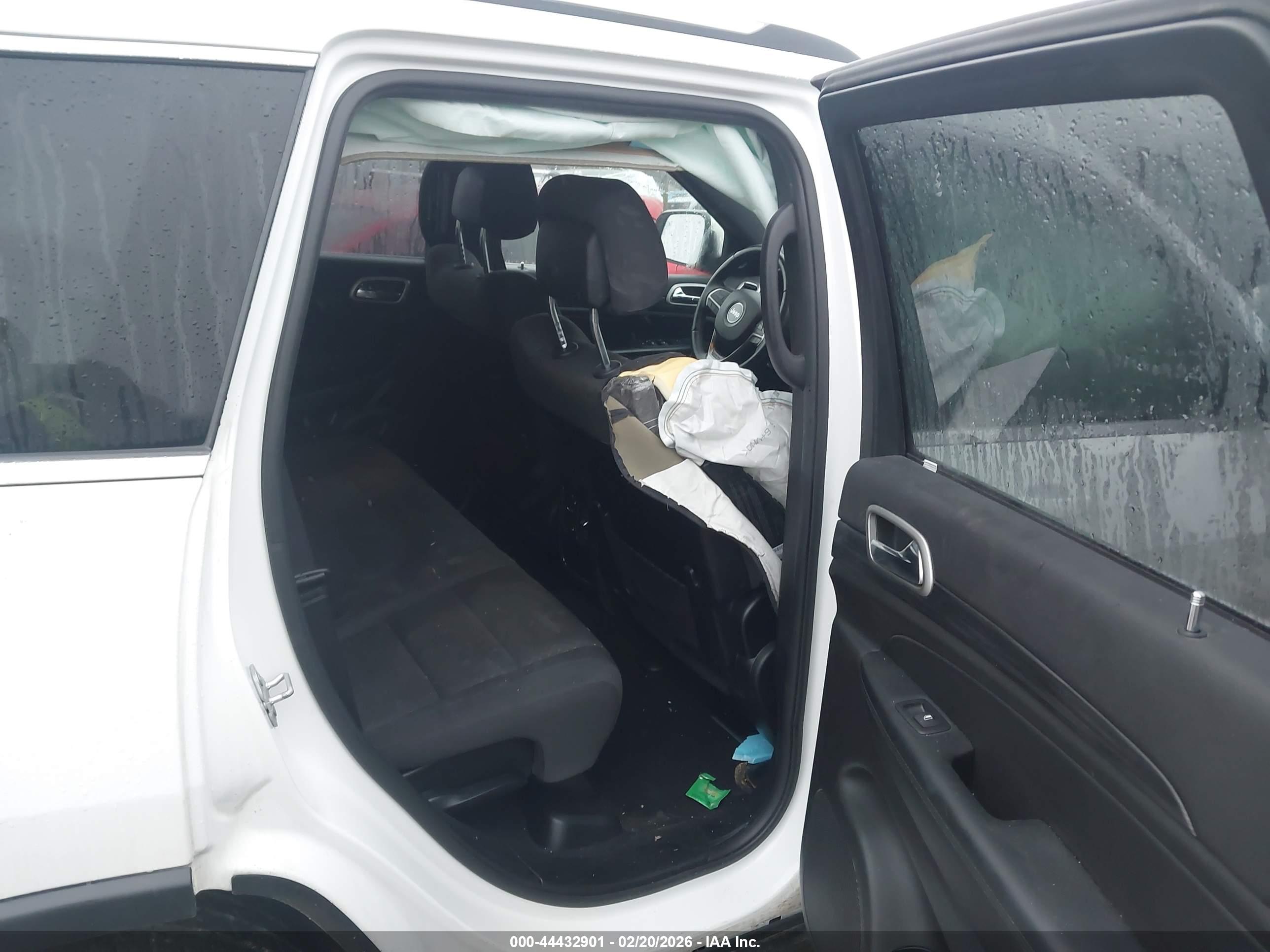 JEEP GRAND image 8