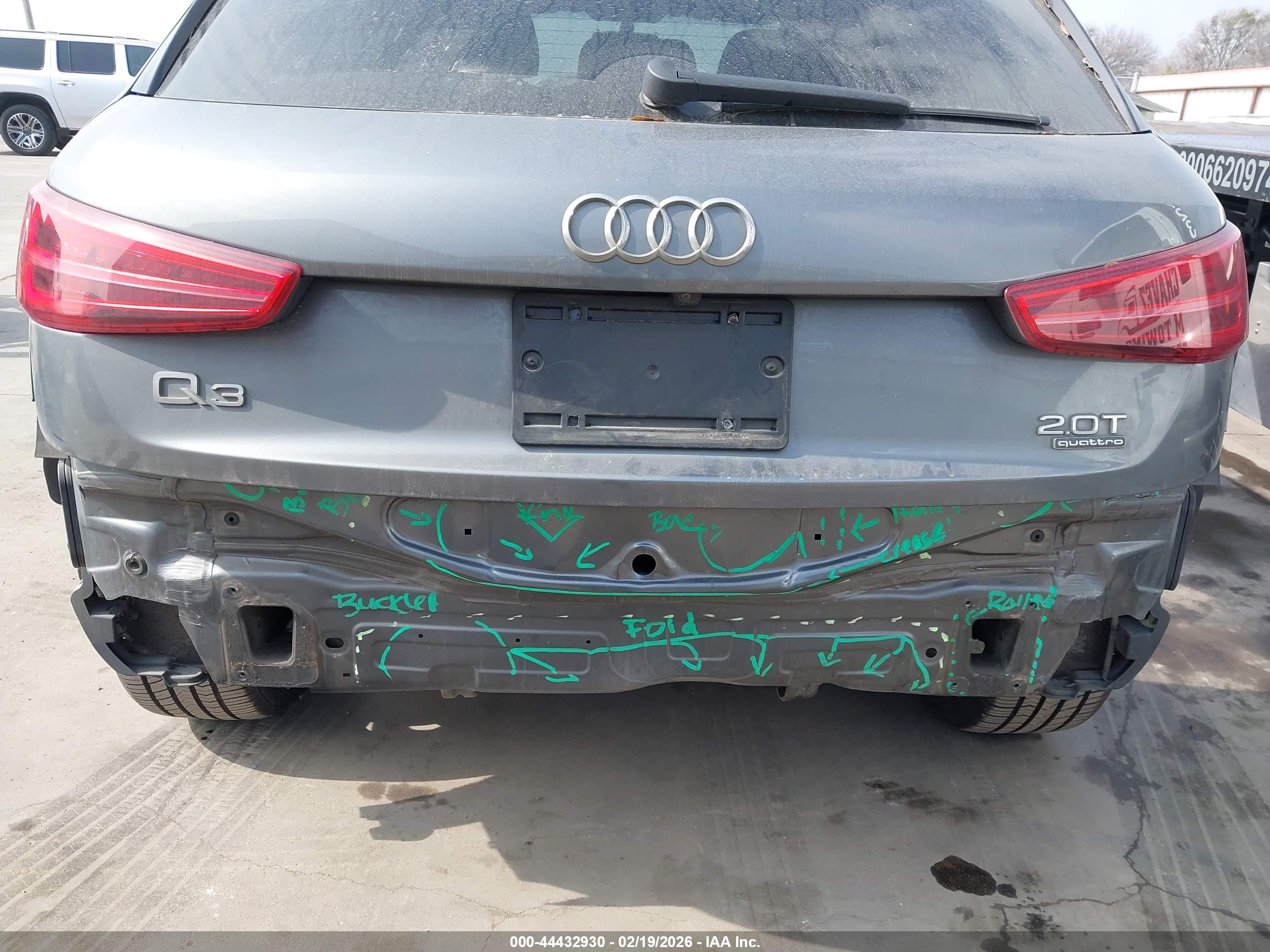 AUDI Q3 image 6