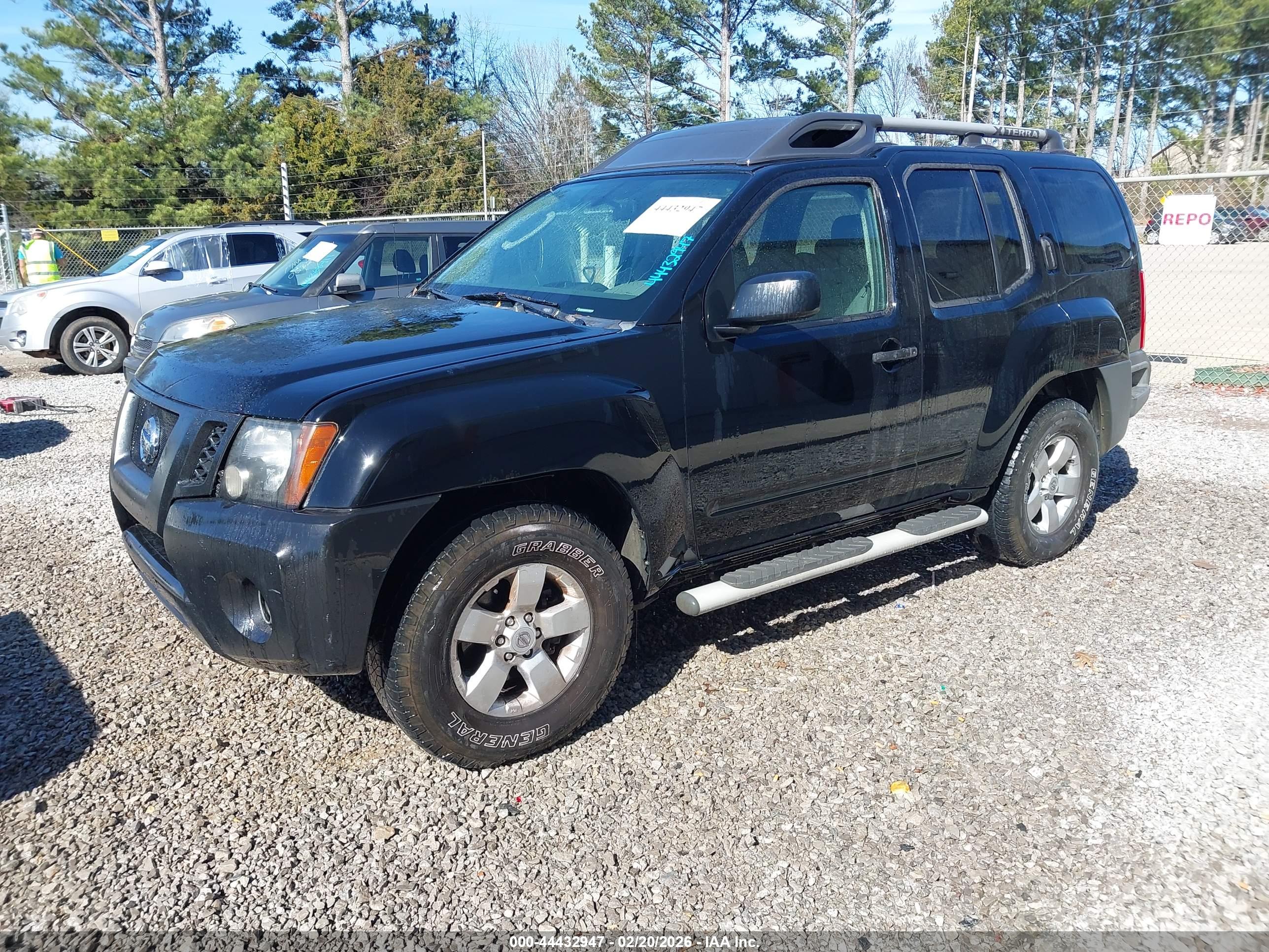 NISSAN XTERRA image 2