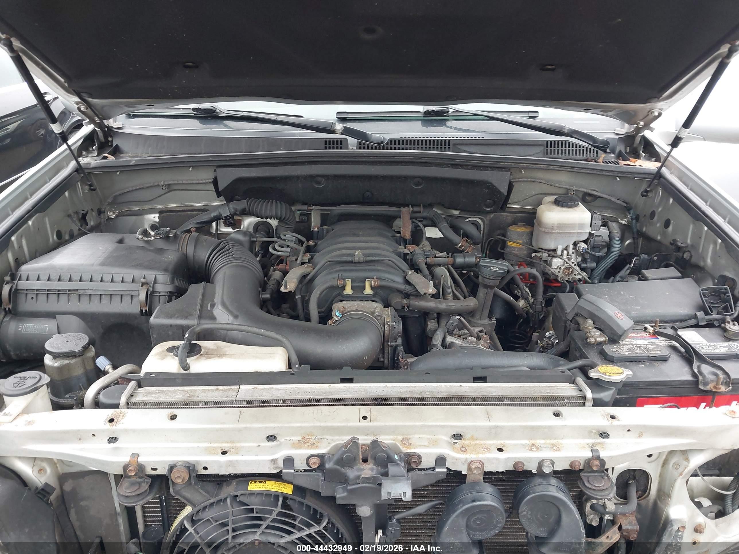 LEXUS GX image 10