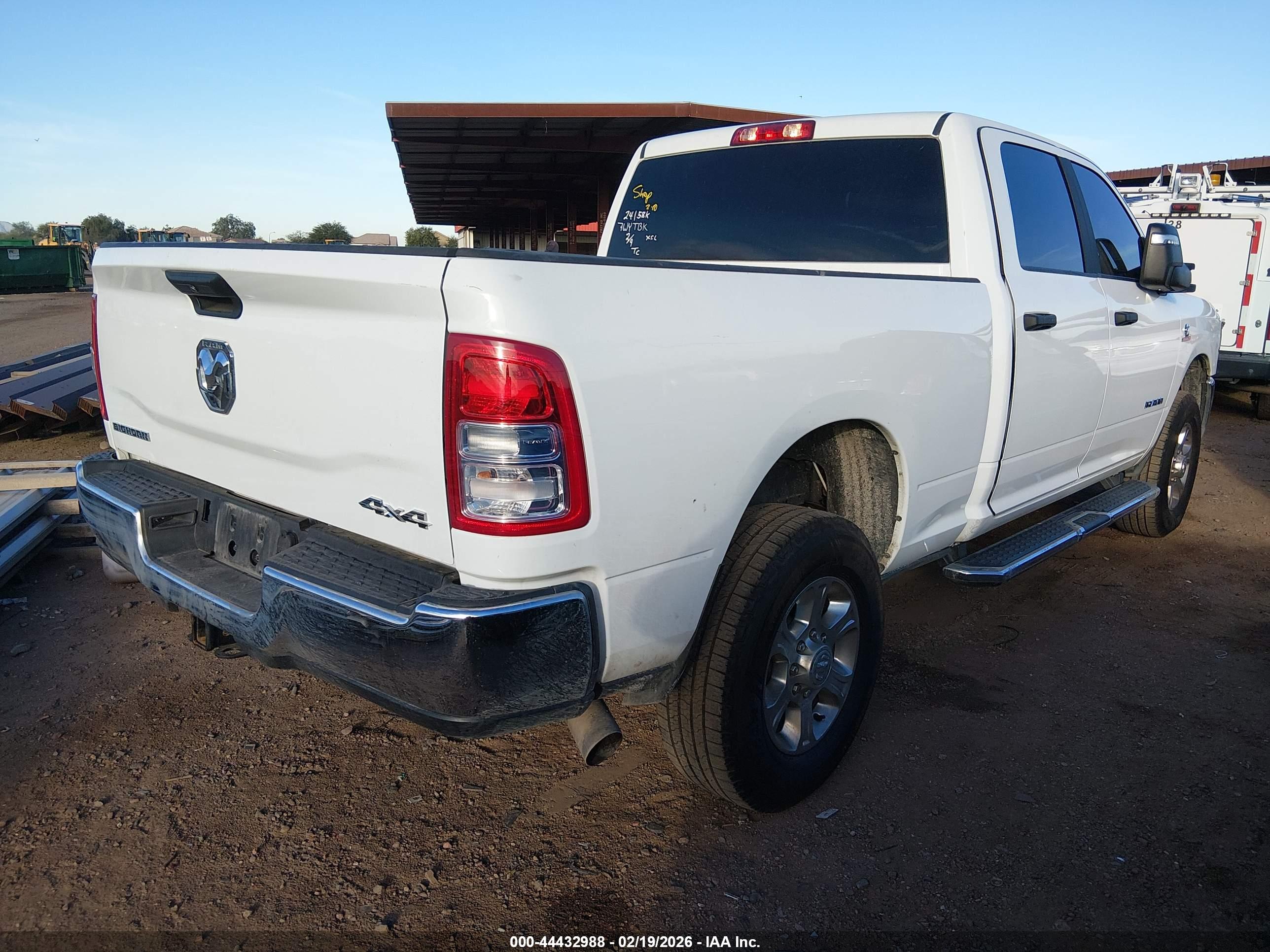 RAM 2500 image 4