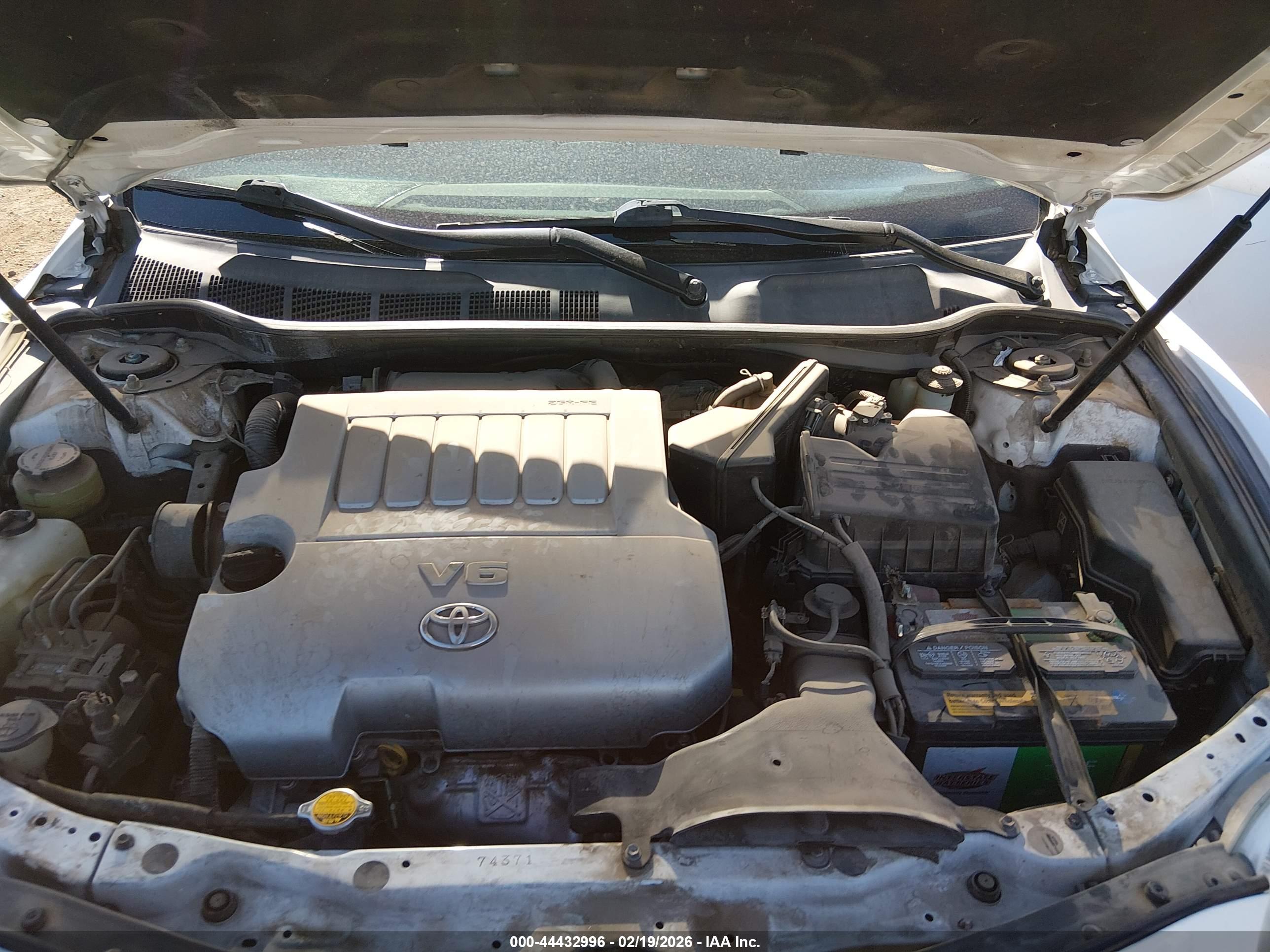 TOYOTA CAMRY image 10