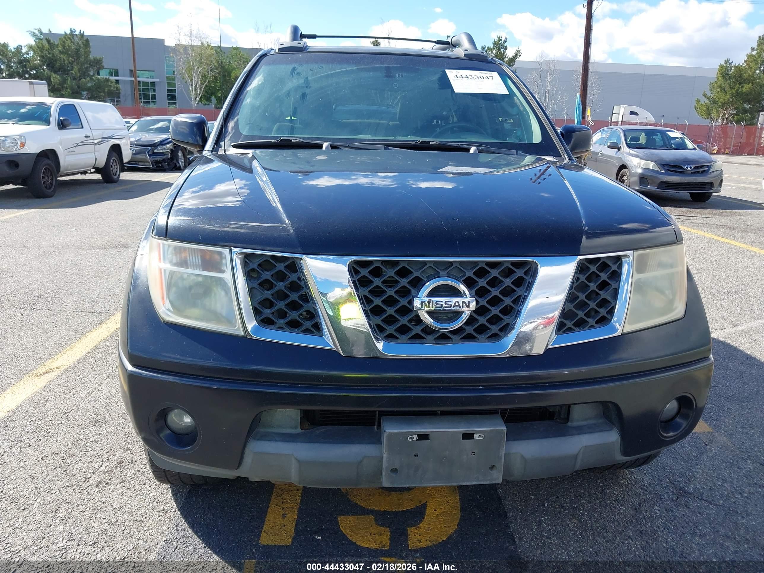 NISSAN FRONTIER image 6